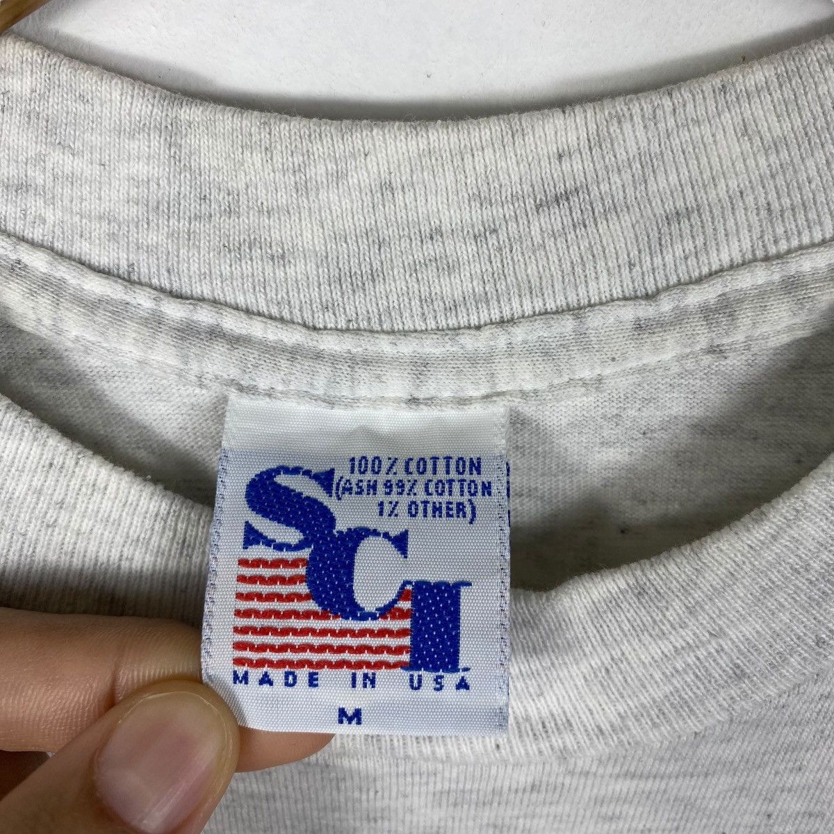 Vintage Vintage 90's SAIPAN USA Graphic Tee Shirt Medium Size Size US M / EU 48-50 / 2 - 6 Thumbnail