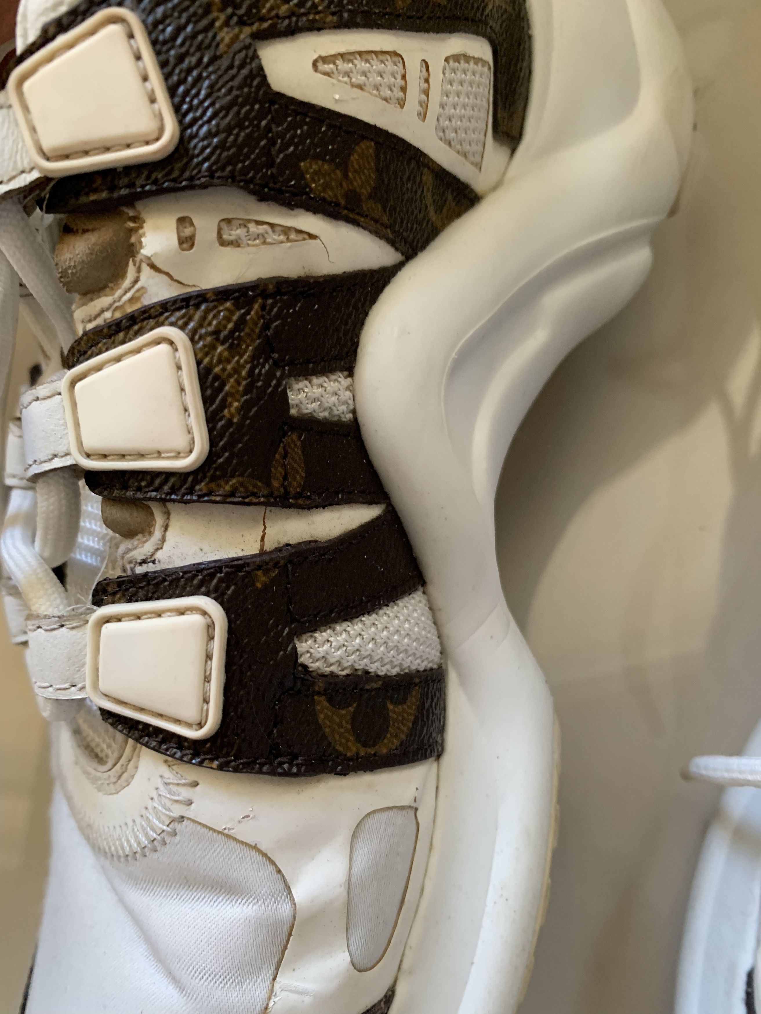 Louis Vuitton Authentic Louis Vuitton Archlight Sneakers 37 Size US 6.5 / IT 36.5 - 12 Thumbnail