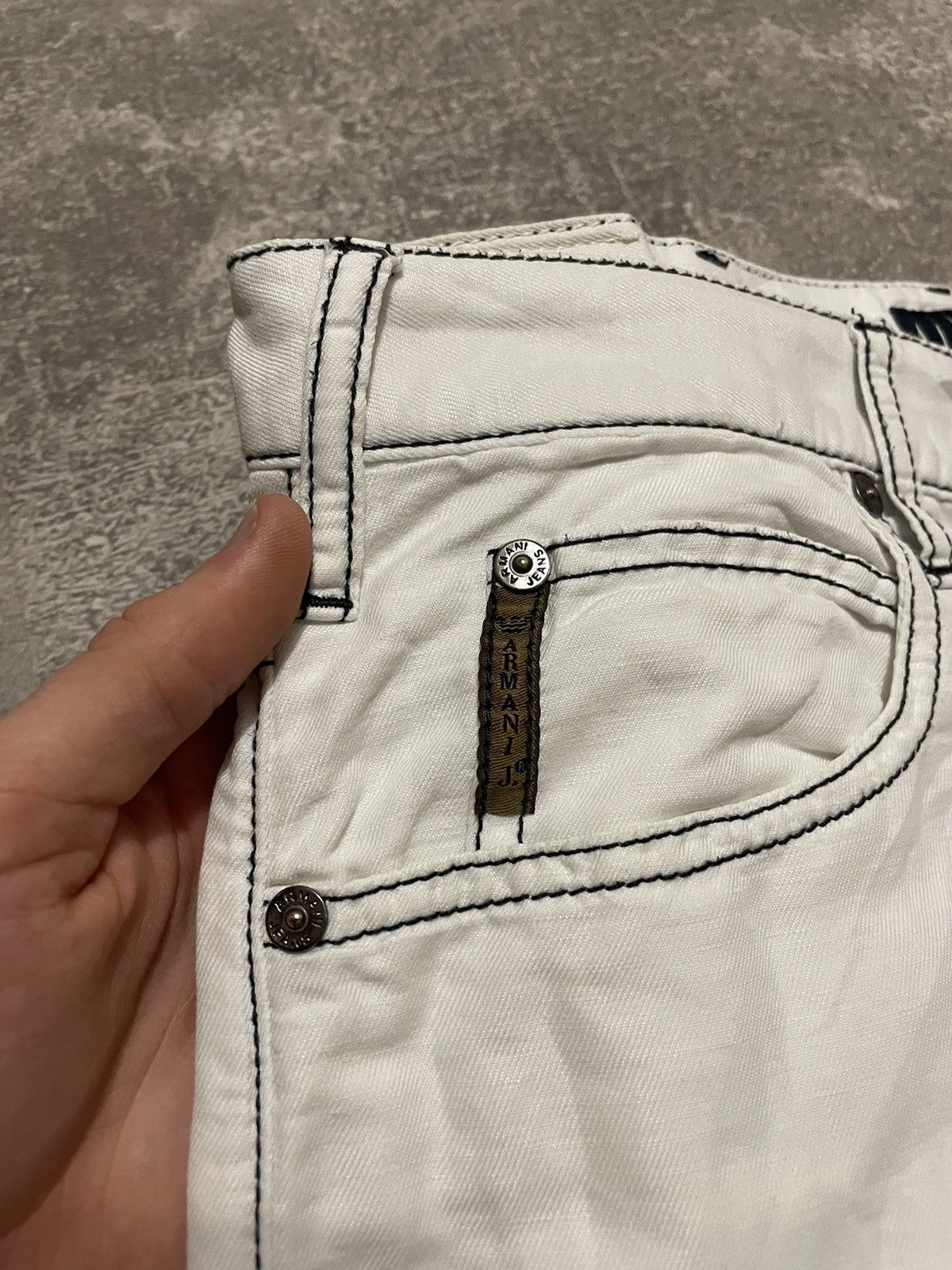 Armani Vintage Armani Metal Logo Linen Pants Size US 30 / EU 46 - 13 Thumbnail