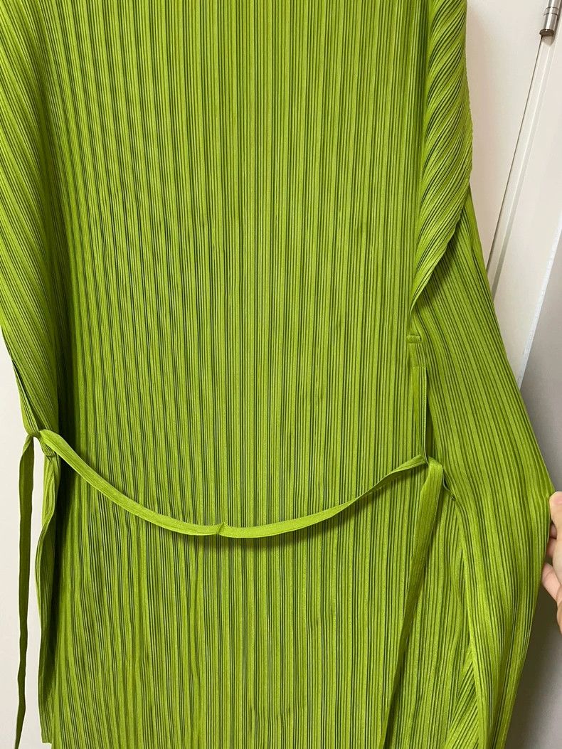 Issey Miyake Issey Miyake Green pleated skirt Size L / US 10 / IT 46 - 4 Thumbnail
