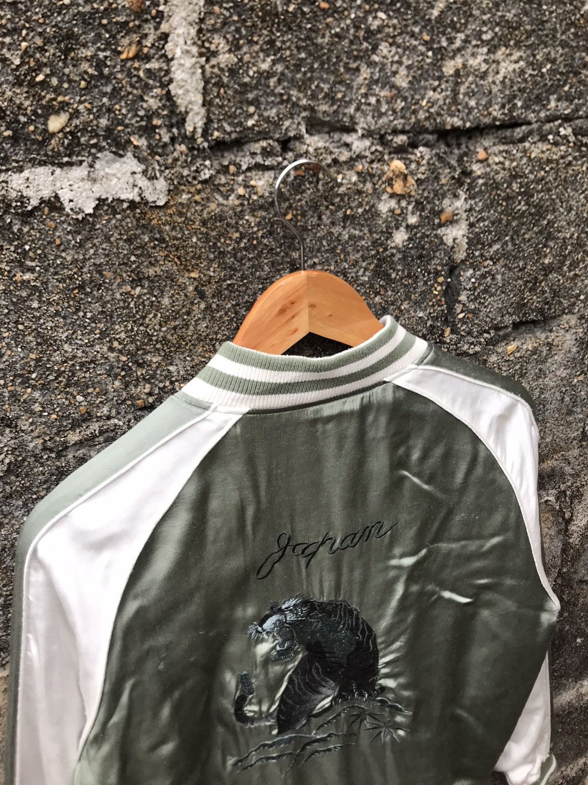 Japanese Brand 💥Sukajan Japanese Universal Style Wear Tiger Logo Zip Jacket Size US M / EU 48-50 / 2 - 11 Thumbnail