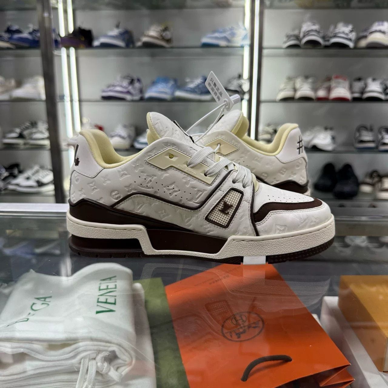 Louis Vuitton LV Trainer Tyler White Brown Size US 5 / EU 37 - 4 Thumbnail