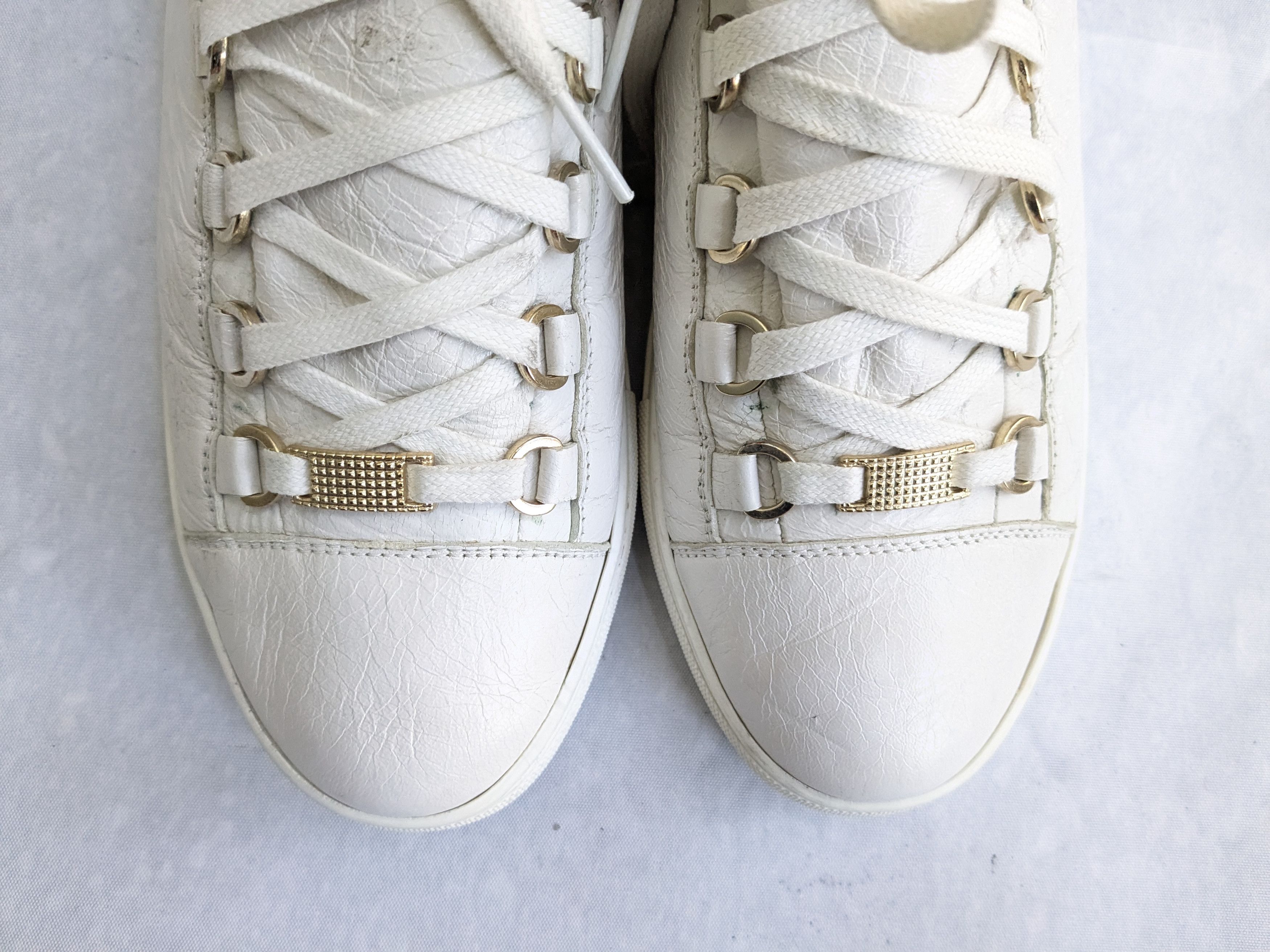 Balenciaga Arena White 8 Low Tops Leather