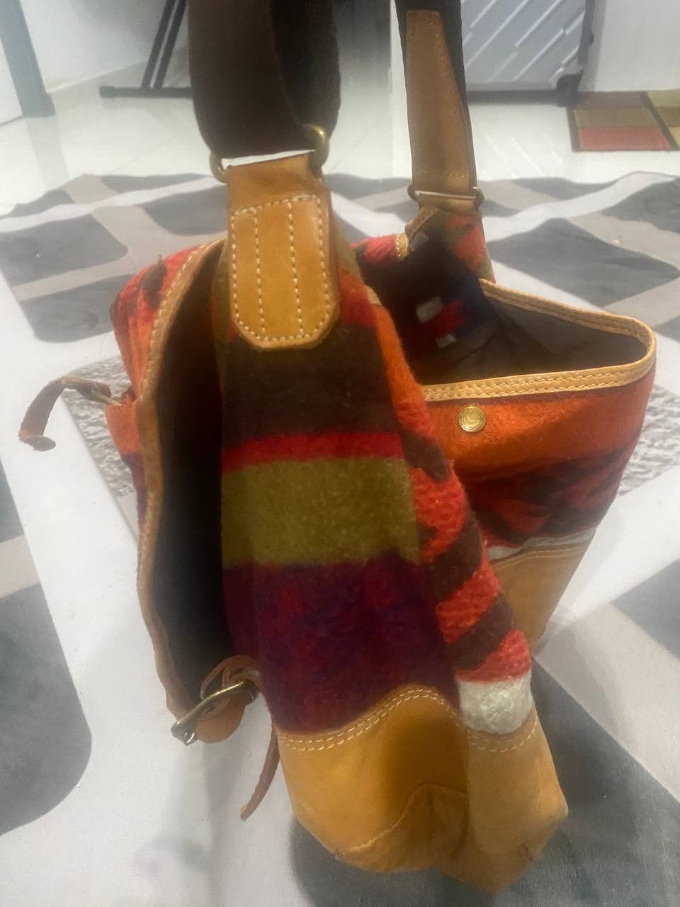 MasterPiece RARE MSPC MASTERPIECE SHOULDER BAG (NATIVE) Size ONE SIZE - 3 Thumbnail