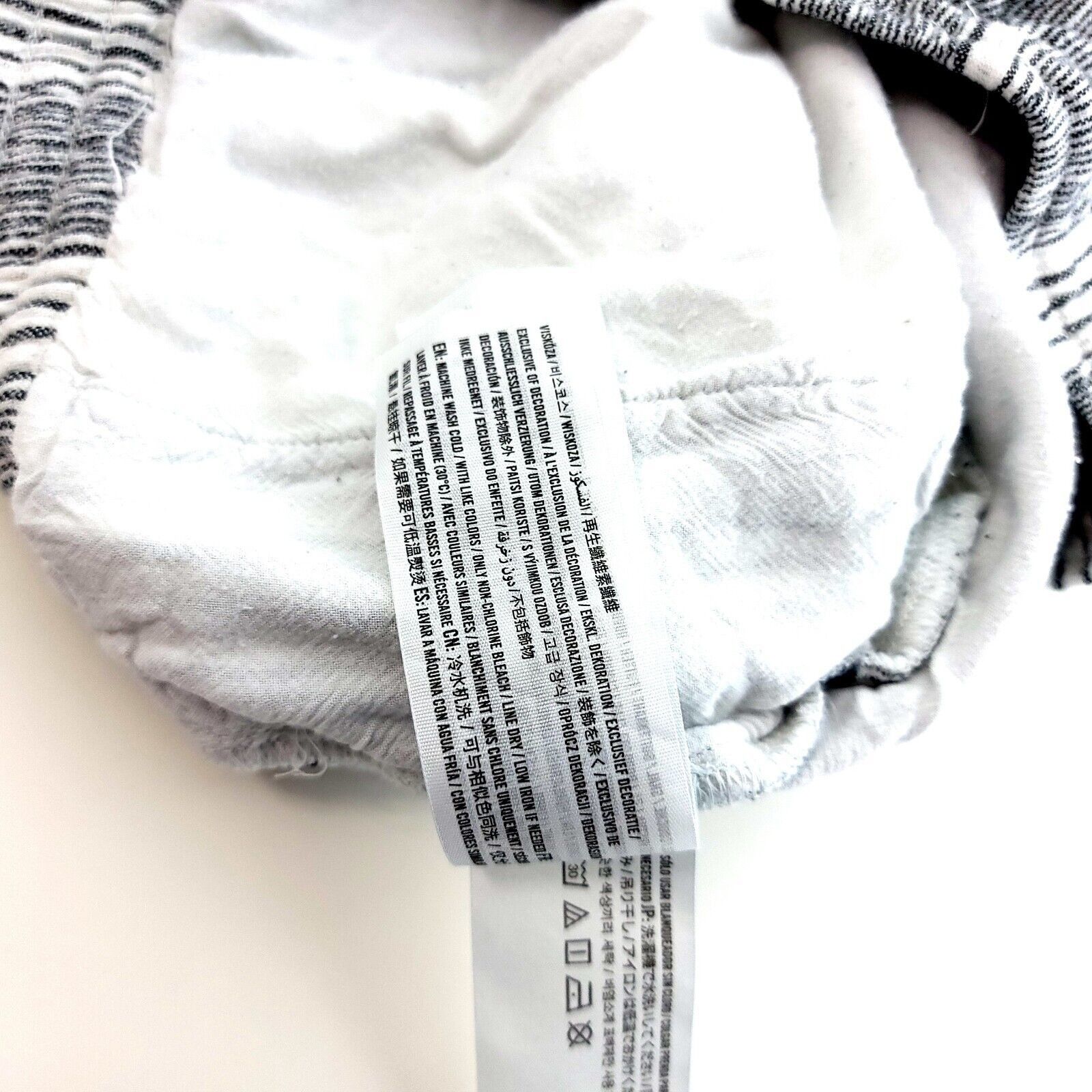 Hollister Hollister Medium Gray White Striped Draw String Hot Pants Sh Size 27" / US 4 / IT 40 - 8 Thumbnail
