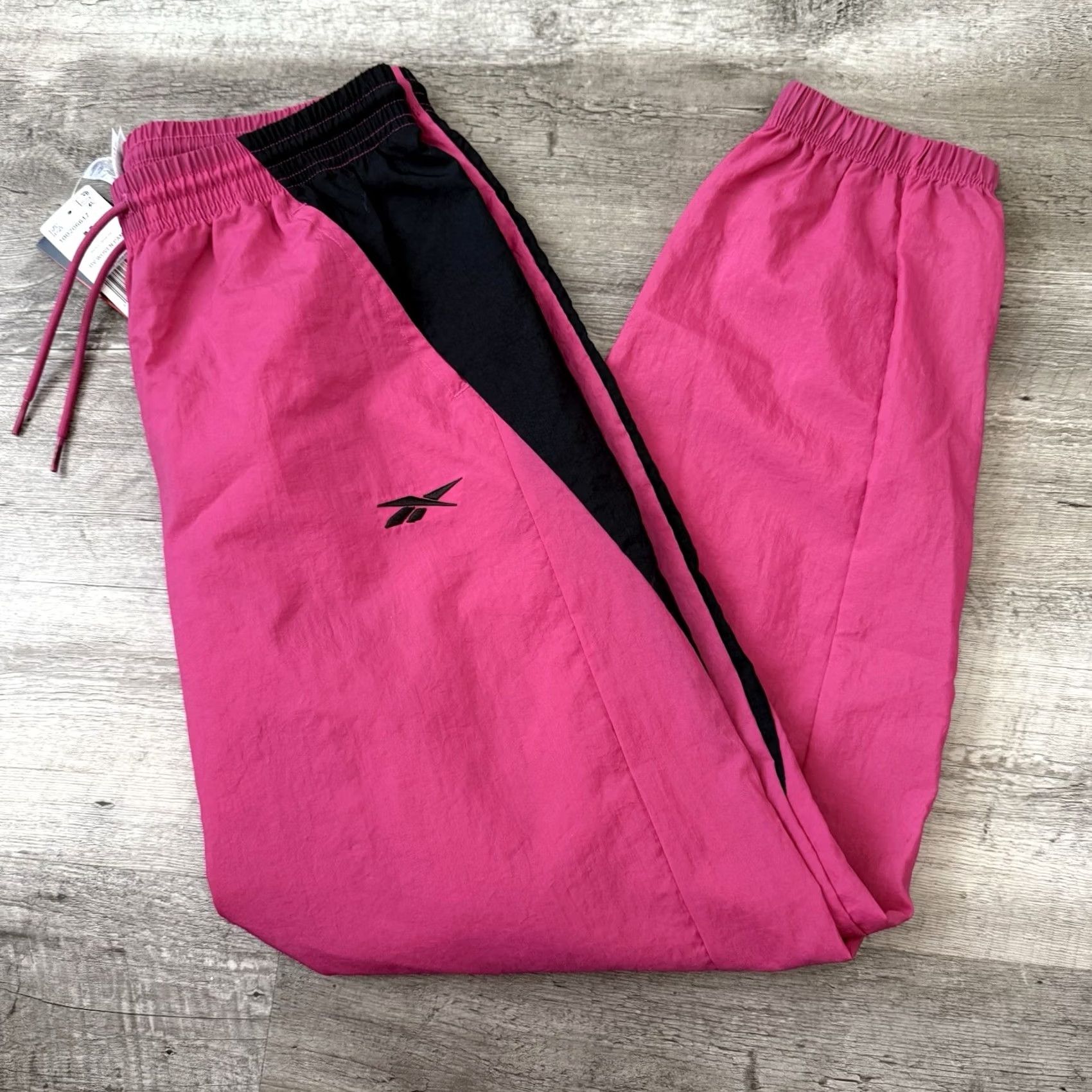 Reebok Reebok Woven Track Pants Womens Medium Pink Elastic Waist Jogger Windbreaker NEW Size 32" / US 10 / IT 46 - 3 Thumbnail