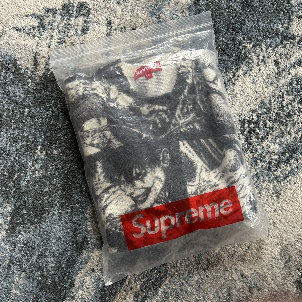 Supreme FALL WiNTER 2021 THE CROW MOHAiR KNiT CREWNECK SWEATER MANGA Size US S / EU 44-46 / 1 - 16 Thumbnail