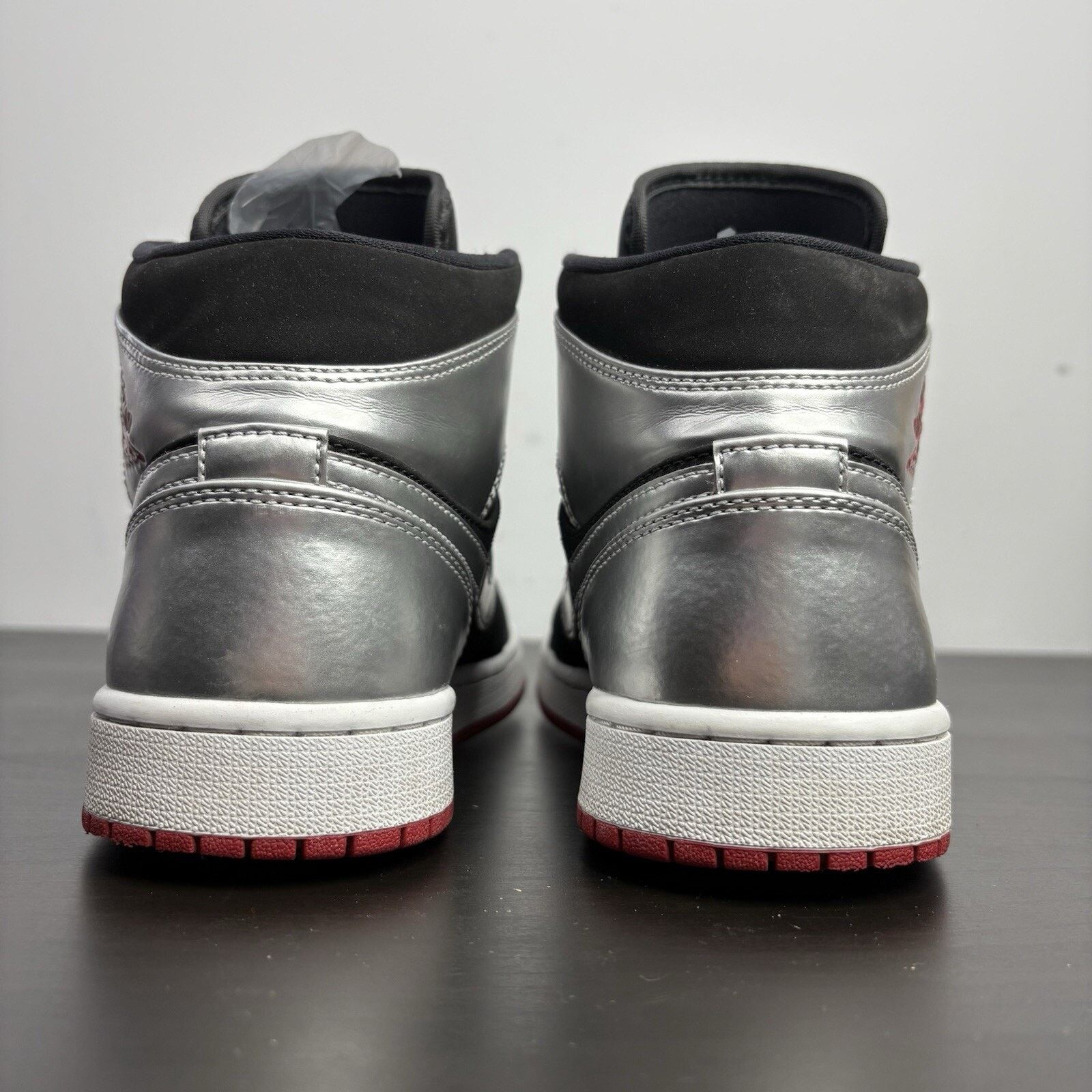 Nike Size 9 - Air Jordan 1 Mid Johnny Kilroy Size US 9 / EU 42 - 5 Thumbnail
