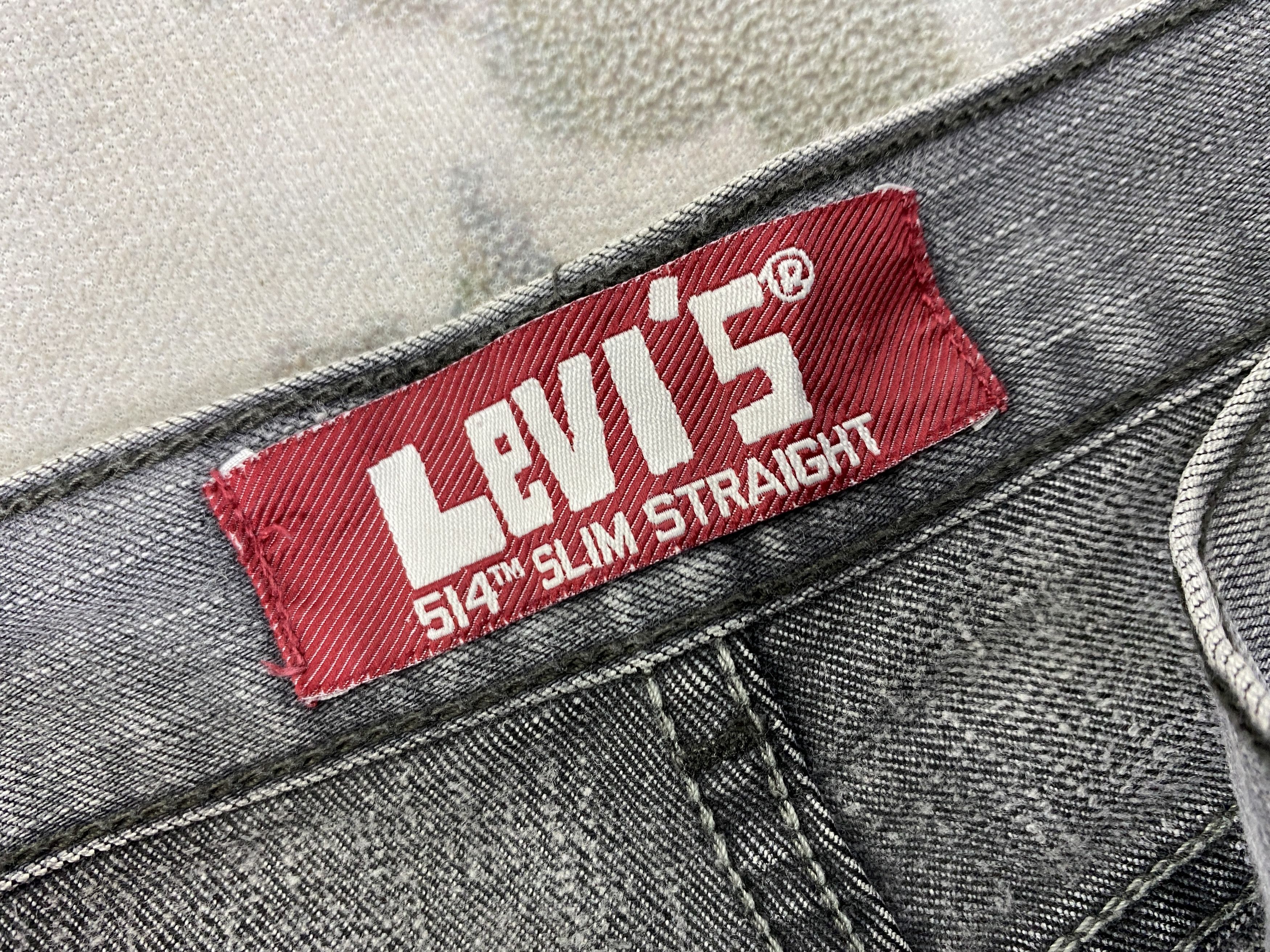 Levi's Distressed Grey Vintage Levi's 514 29x28.5 Denim -JN1932 Size US 29 - 8 Thumbnail