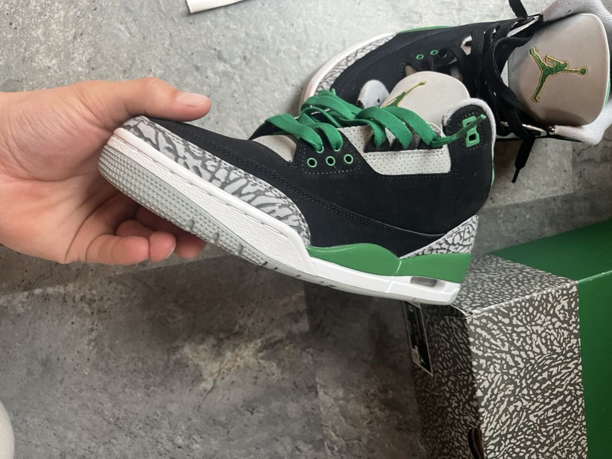 Jordan Brand × Nike Jordan 3 Retro pine green Size US 9 / EU 42 - 7 Thumbnail