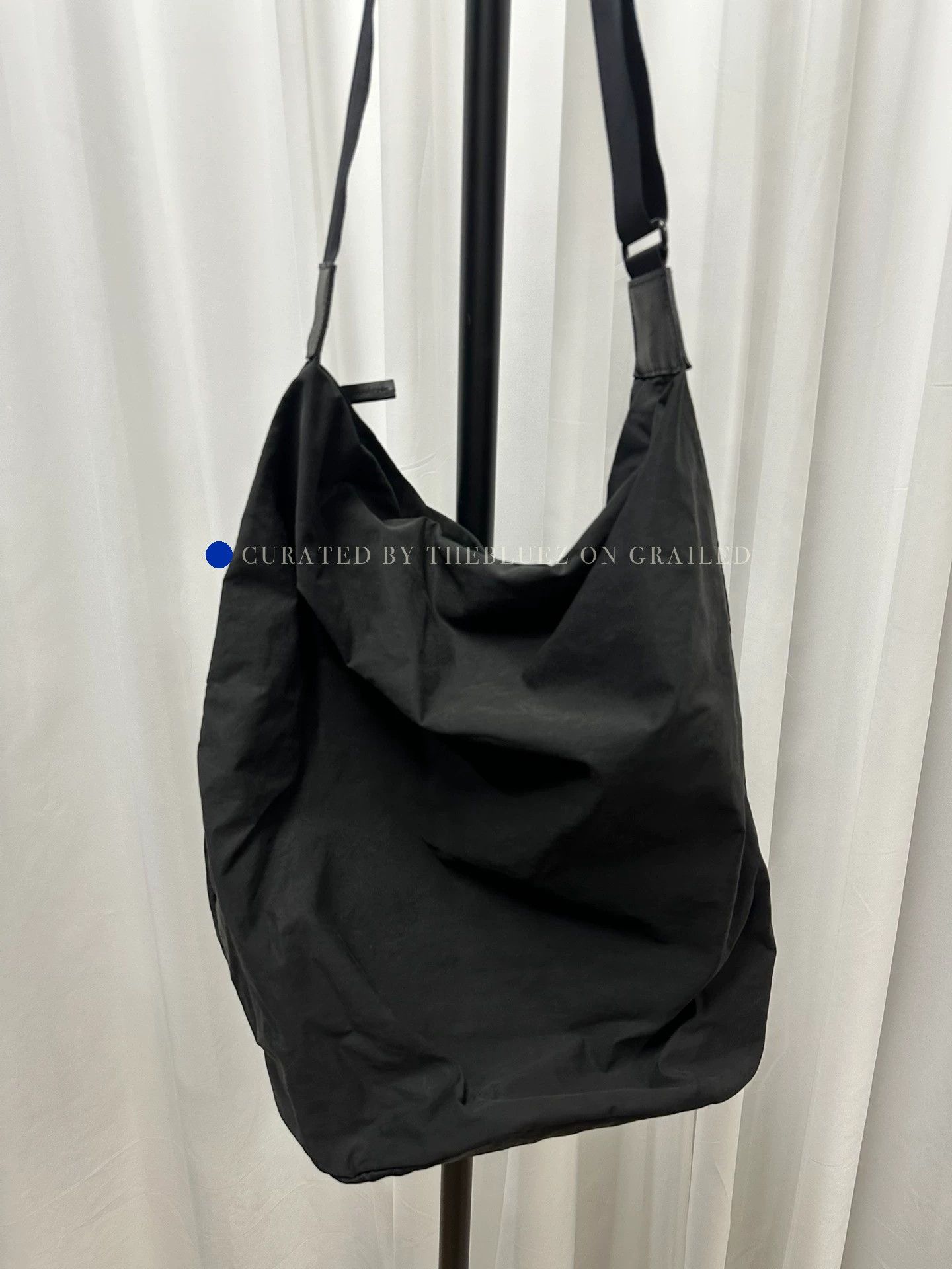 Yohji Yamamoto Sleek Black Nylon Bucket Bag Size ONE SIZE - 1 Thumbnail