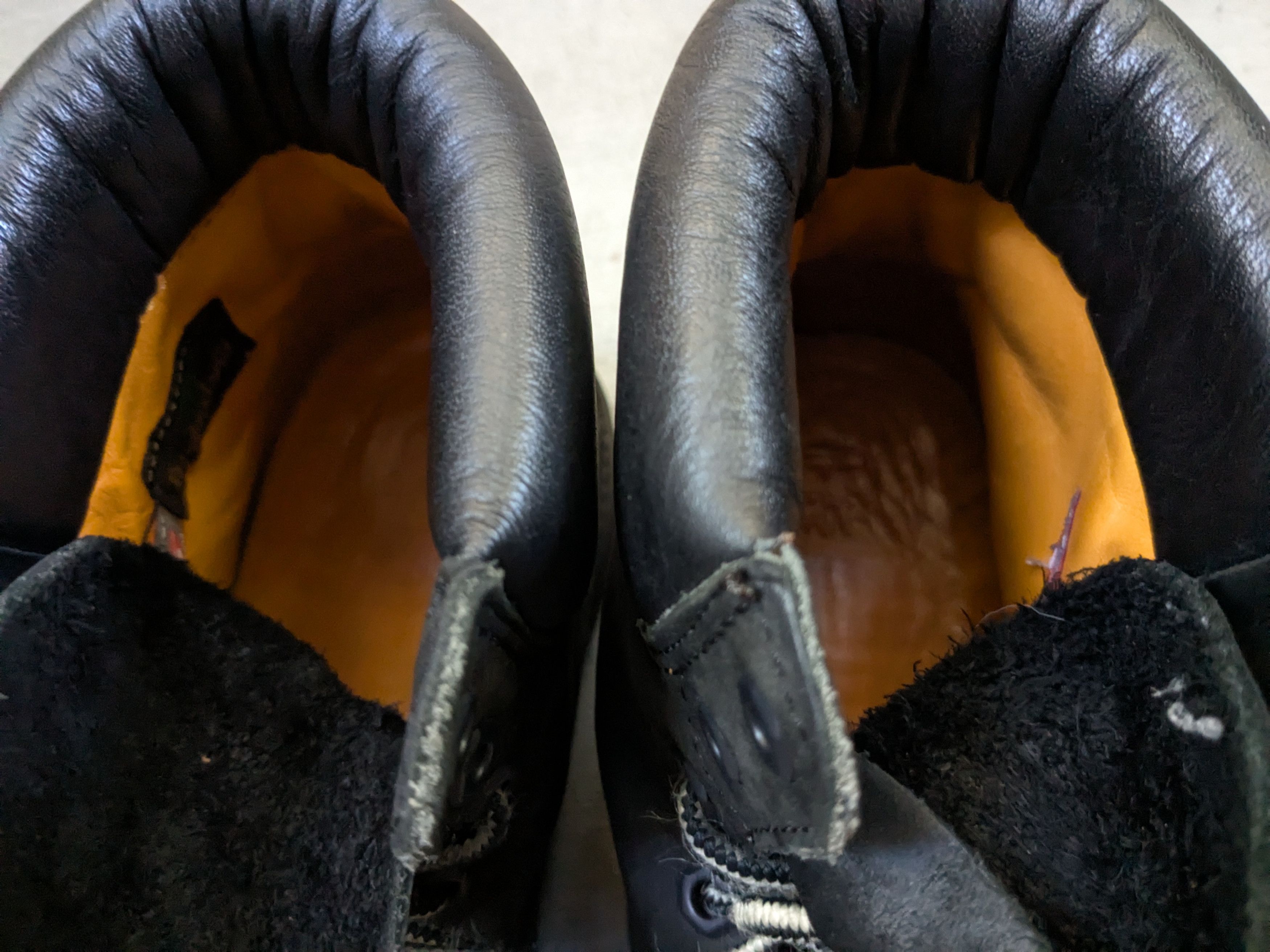 Timberland Timberland Boots Size 9.5 M Black Suede 6" Nubuck Suede Size US 9.5 / EU 42-43 - 3 Thumbnail