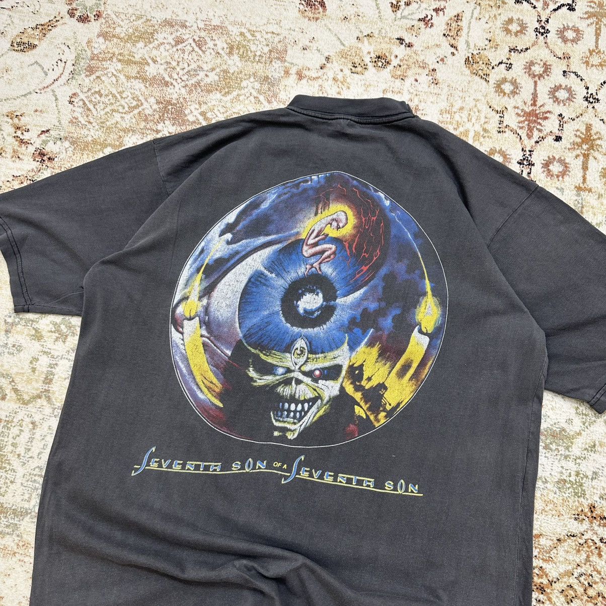 Vintage Vintage Iron Maiden T-shirts 1988 Holding Limited Band Size US L / EU 52-54 / 3 - 9 Thumbnail