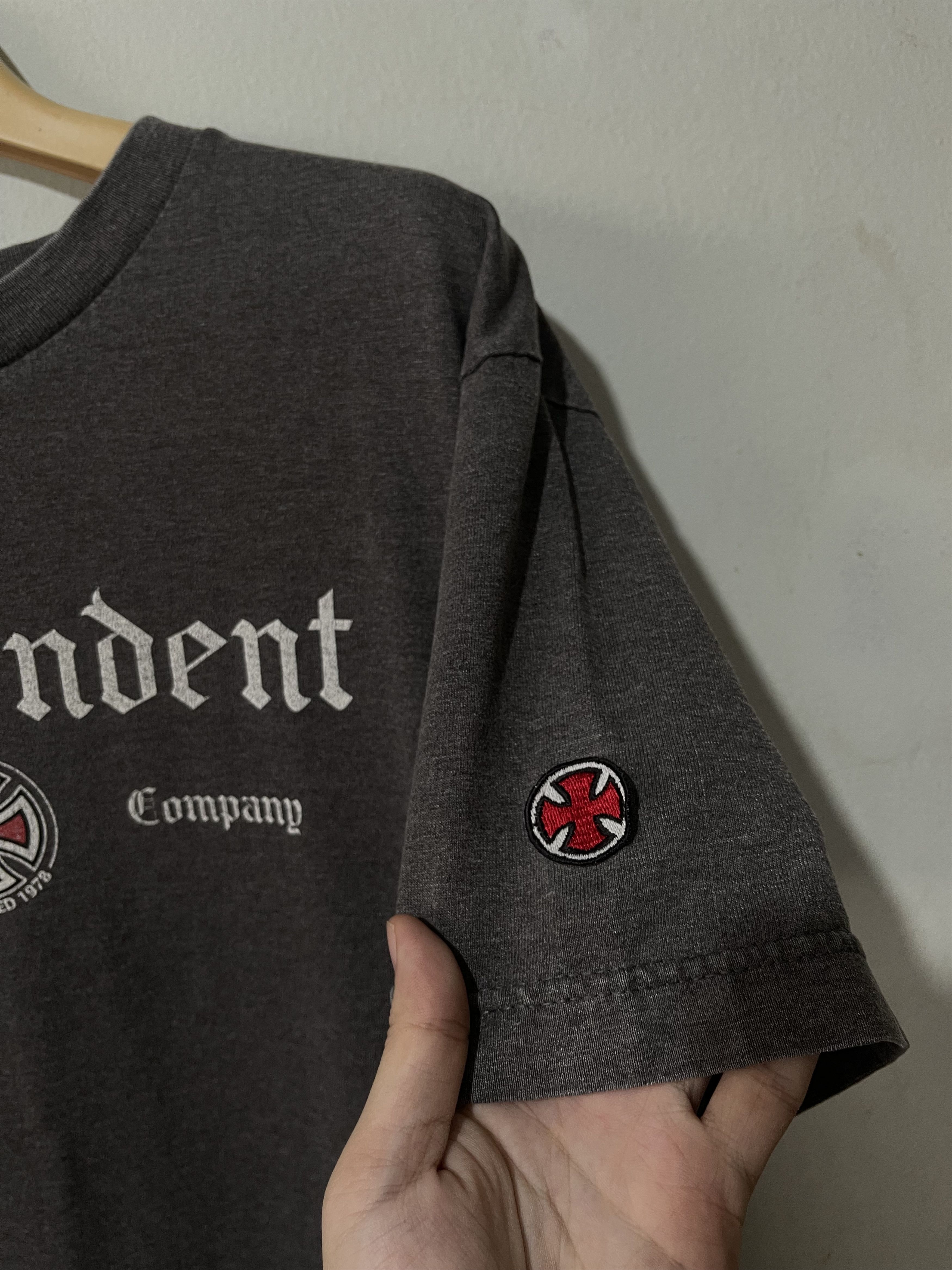 Independent Truck Co. × Vintage Vintage 90s Independent Skateboard Shirt Size US M / EU 48-50 / 2 - 5 Thumbnail