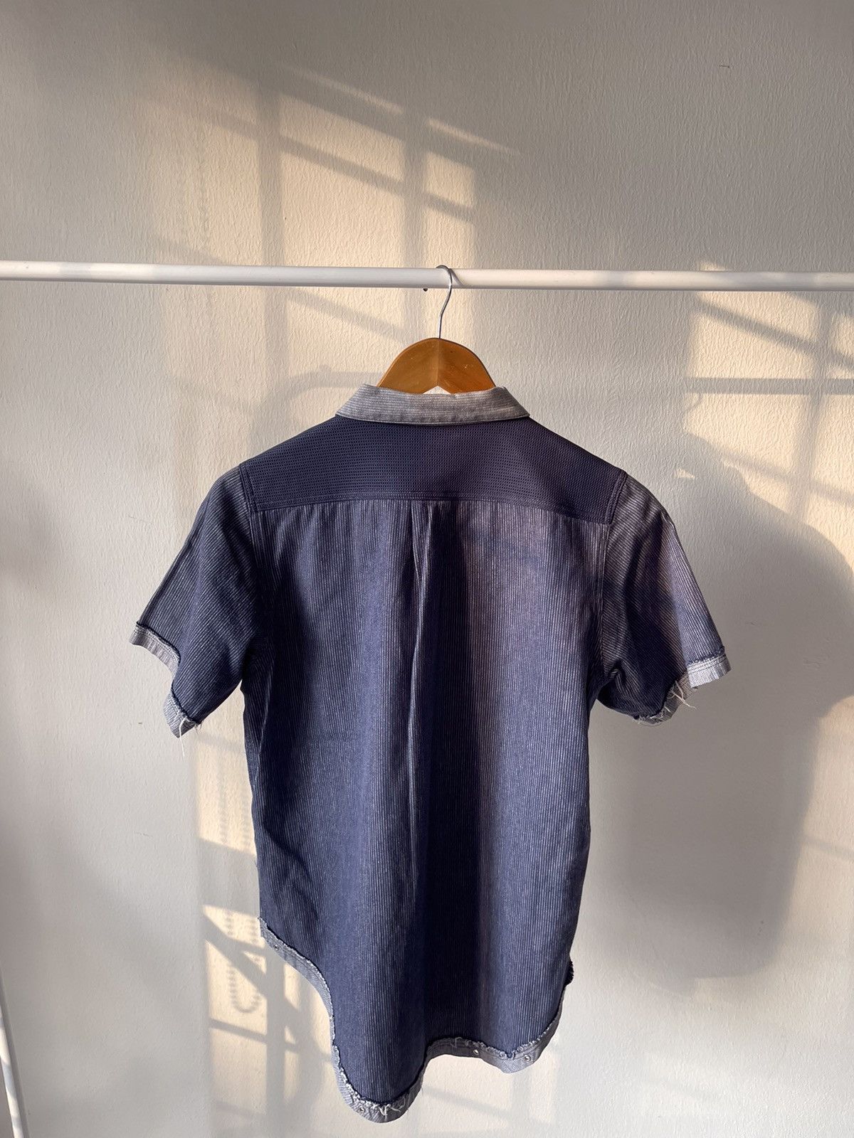 20471120 × Beauty Beast 90s Milkboy Distressed Button Up Shirt Size US S / EU 44-46 / 1 - 9 Thumbnail