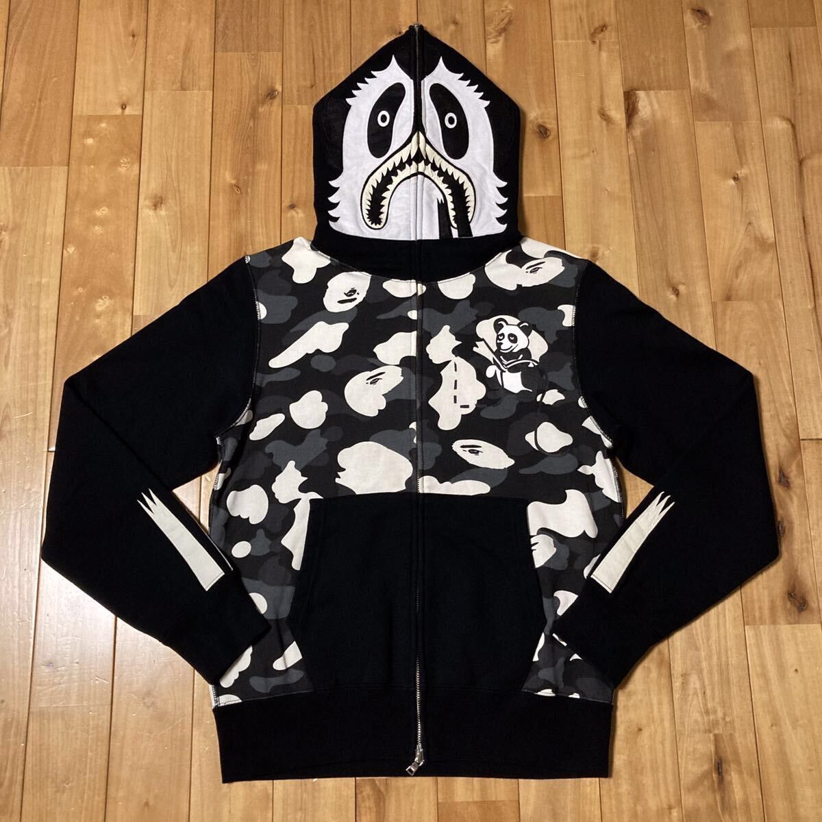 Bape 💫Glow in the dark💫 BAPE City camo panda full zip hoodie APE Size US M / EU 48-50 / 2 - 2 Thumbnail
