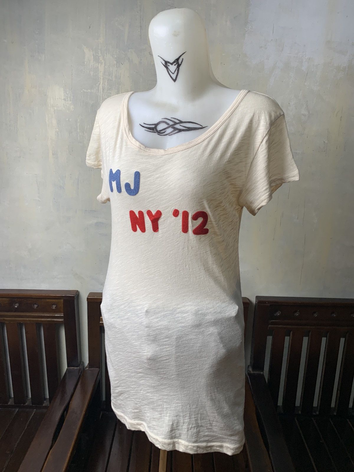 Marc by Marc Jacobs 2012 Marc by Marc Jacobs Vintage Look NY Font Tee Size S / US 4 / IT 40 - 2 Thumbnail