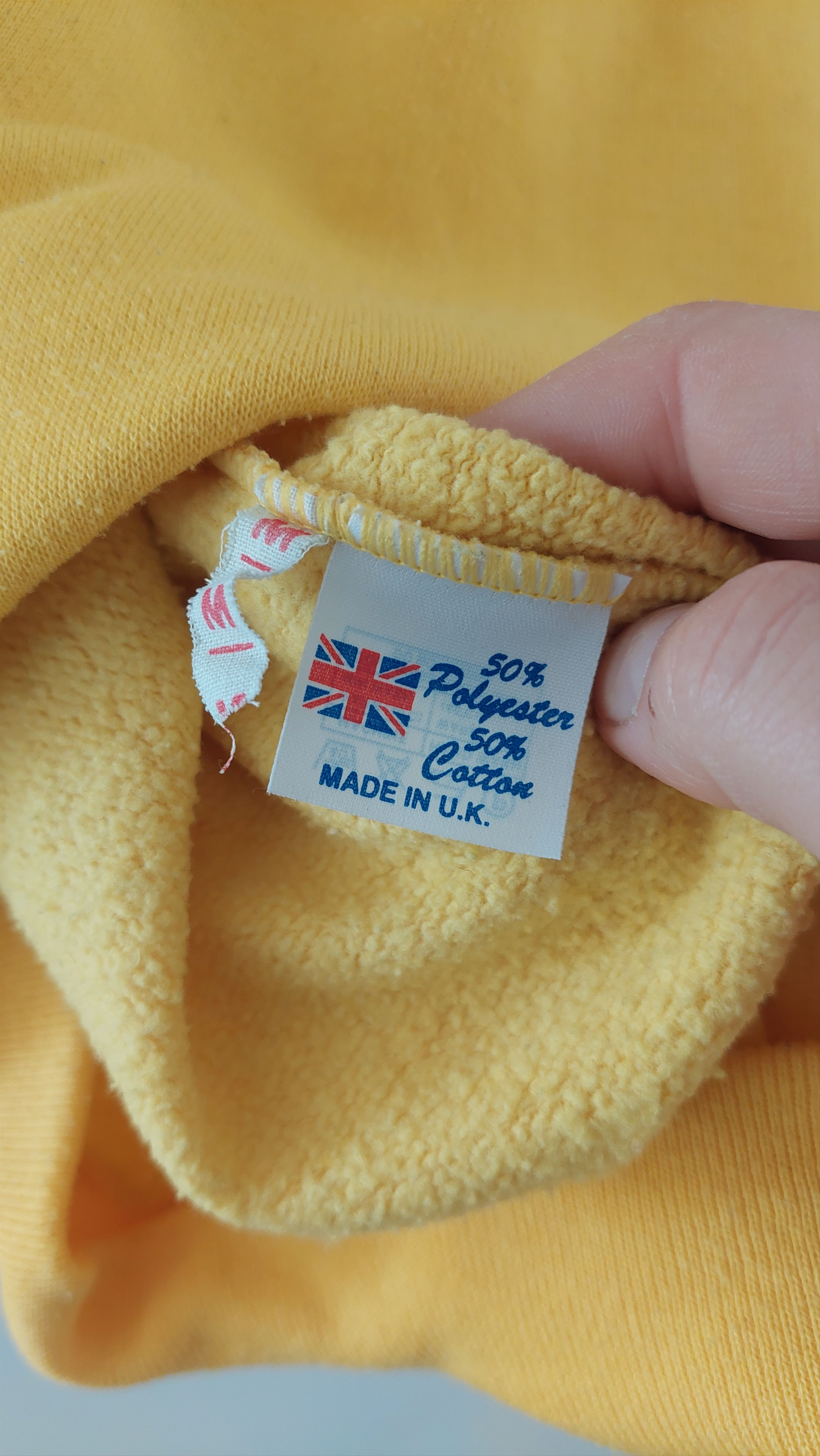 Other Vintage Schweppes Promo Crewneck Sweatshirt Yellow Size US M / EU 48-50 / 2 - 3 Thumbnail