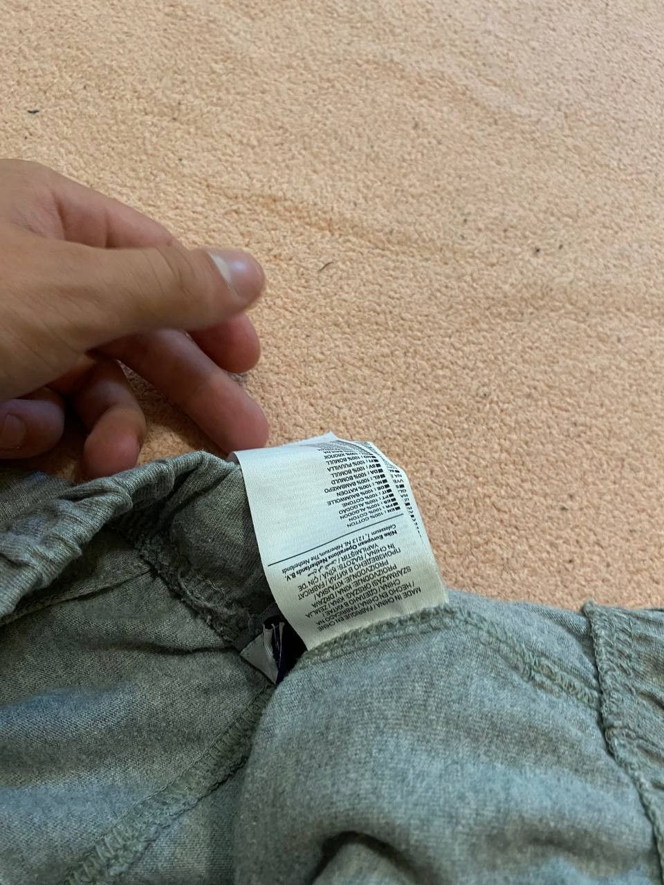 Nike Y2K Vintage Nike shorts logo gray Size US 36 / EU 52 - 4 Thumbnail