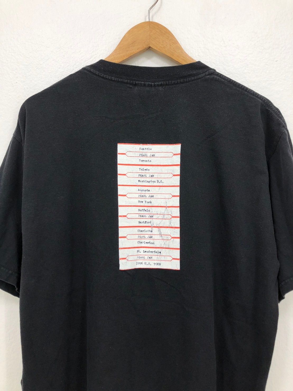 Vintage Vintage 1996's Pearl Jam No Code Concert Tour Shirt BN Size US XL / EU 56 / 4 - 2 Thumbnail