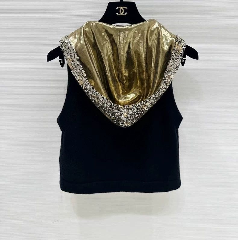 Chanel Chanel 24C gold sequin hat hooded black vest Size XS / US 0-2 / IT 36-38 - 2 Thumbnail