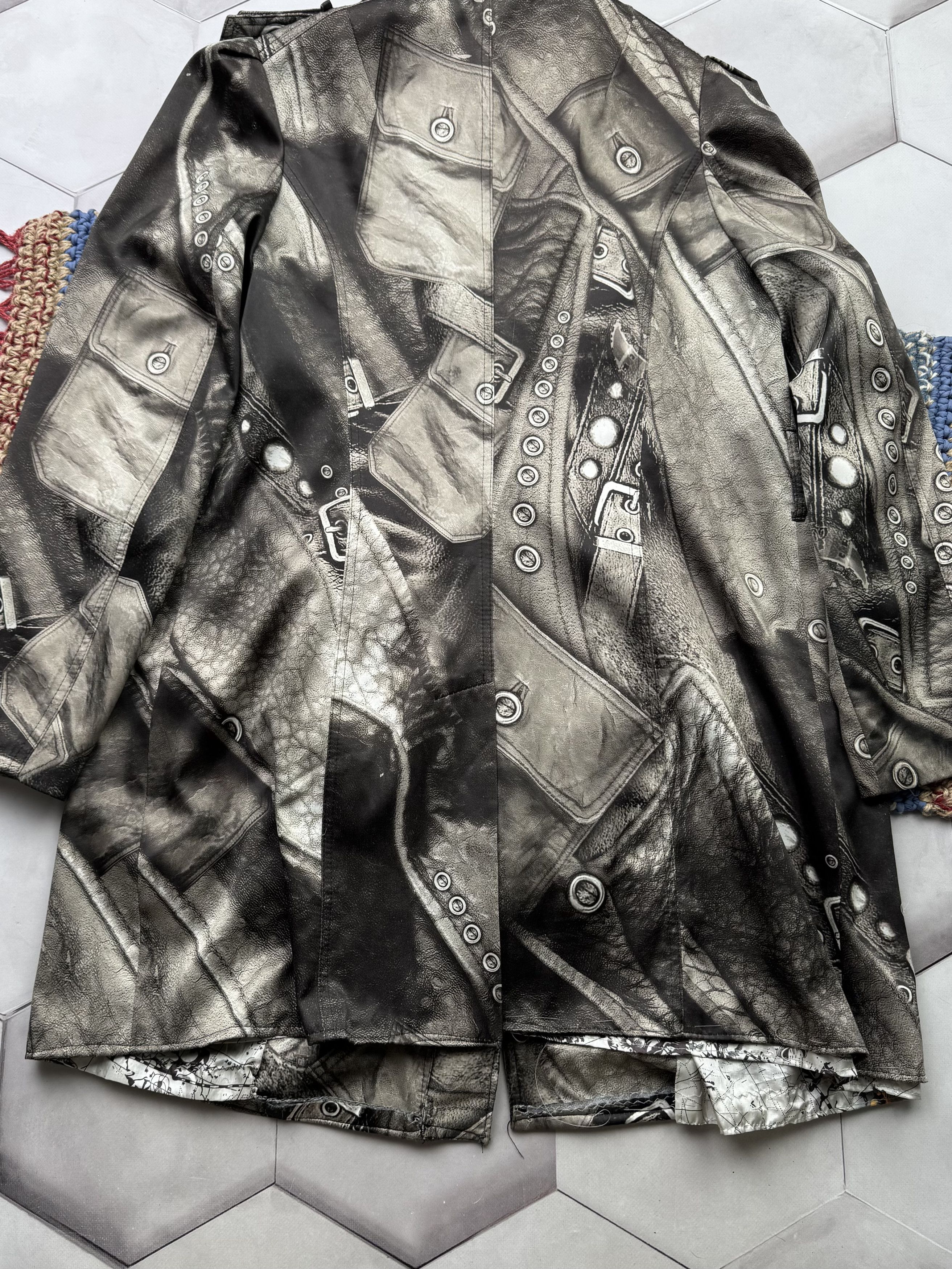 Vintage Vintage Printed Coat Size L / US 10 / IT 46 - 13 Thumbnail