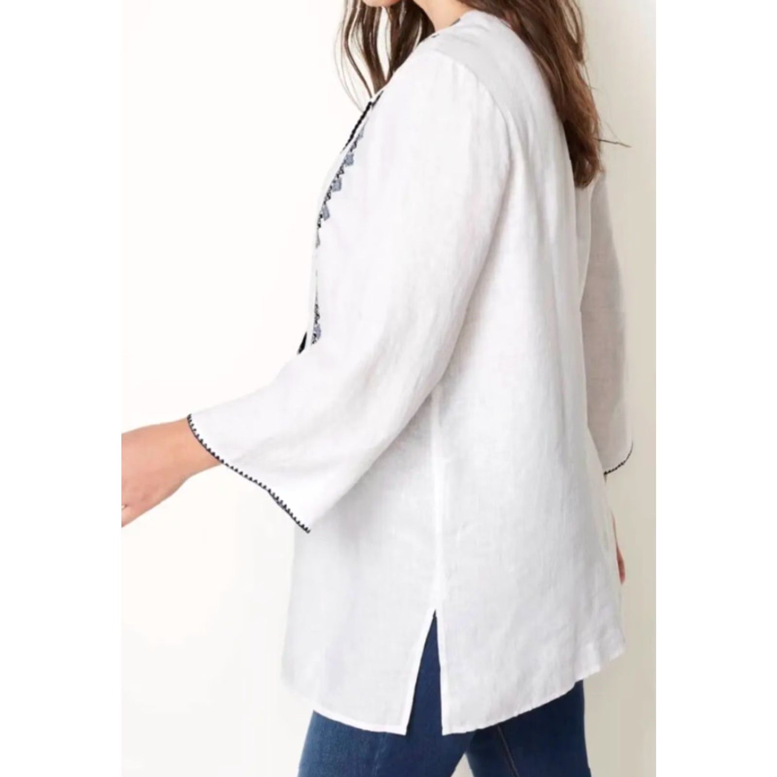 J. Jill J.Jill Linen Embroidered Tunic Sz M White 3/4 Sleeve Split Neckline Womens Tunic Linen Embroidered Tunic All Seasons Medium Dated: None Size M / US 6-8 / IT 42-44 - 4 Thumbnail