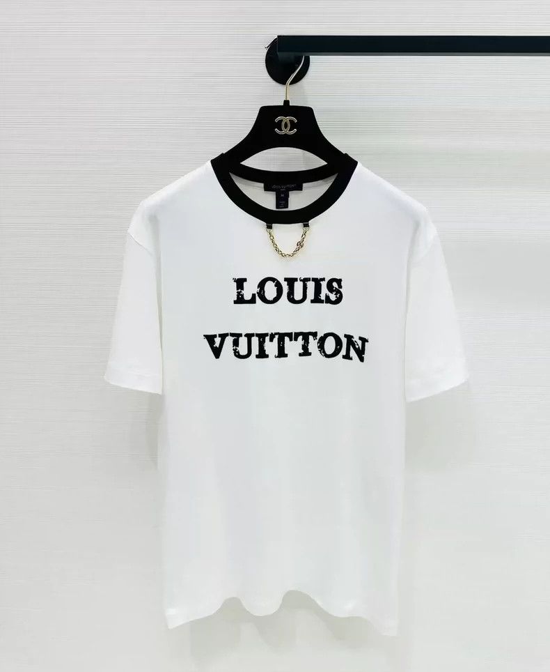 Louis Vuitton Louis Vuitton Letter Short Sleeve Size M / US 6-8 / IT 42-44 - 1 Thumbnail