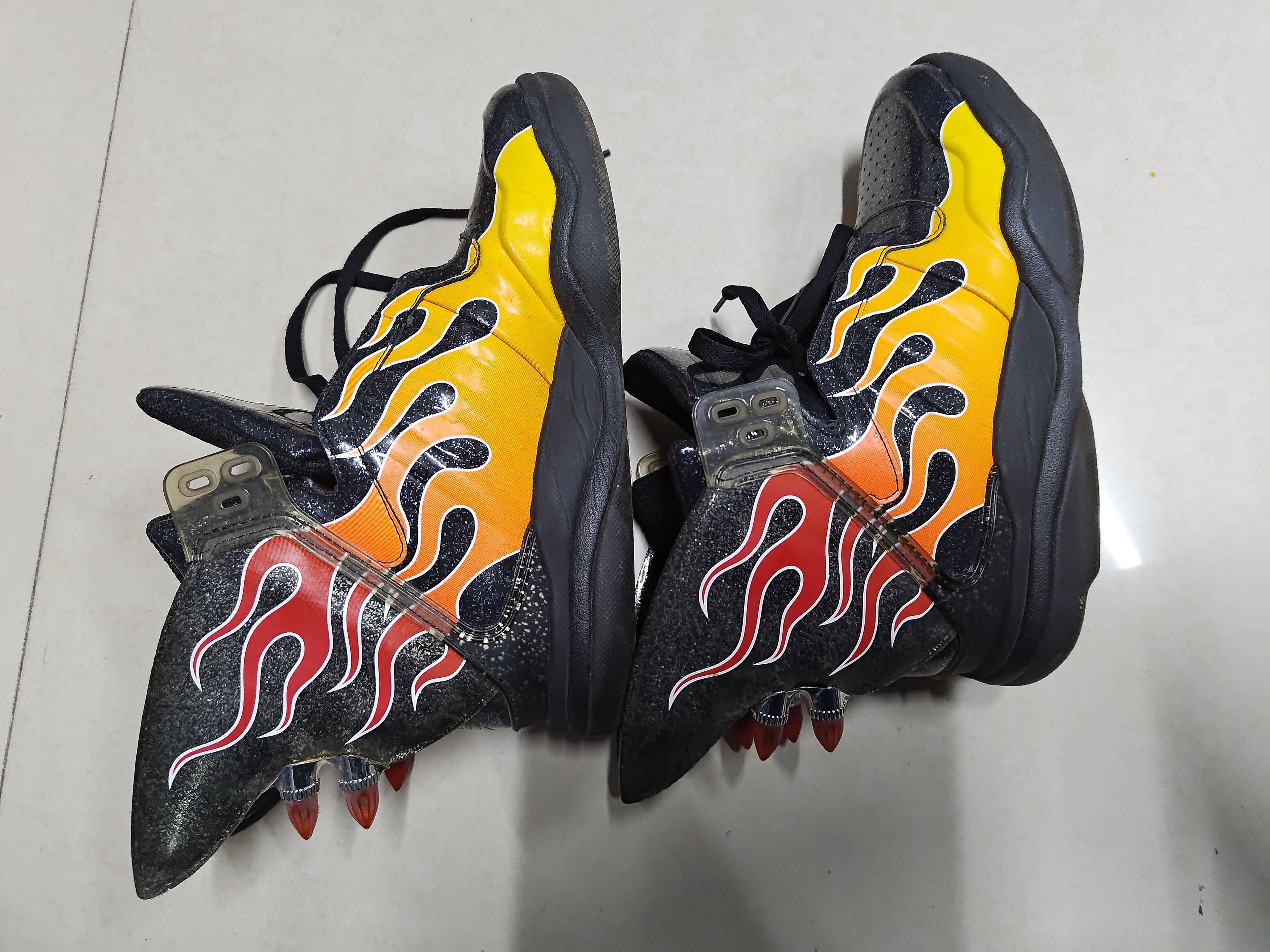 Adidas Very rare adidas x jermy scott flame printed hi sneakers Size US 7.5 / EU 40-41 - 10 Thumbnail
