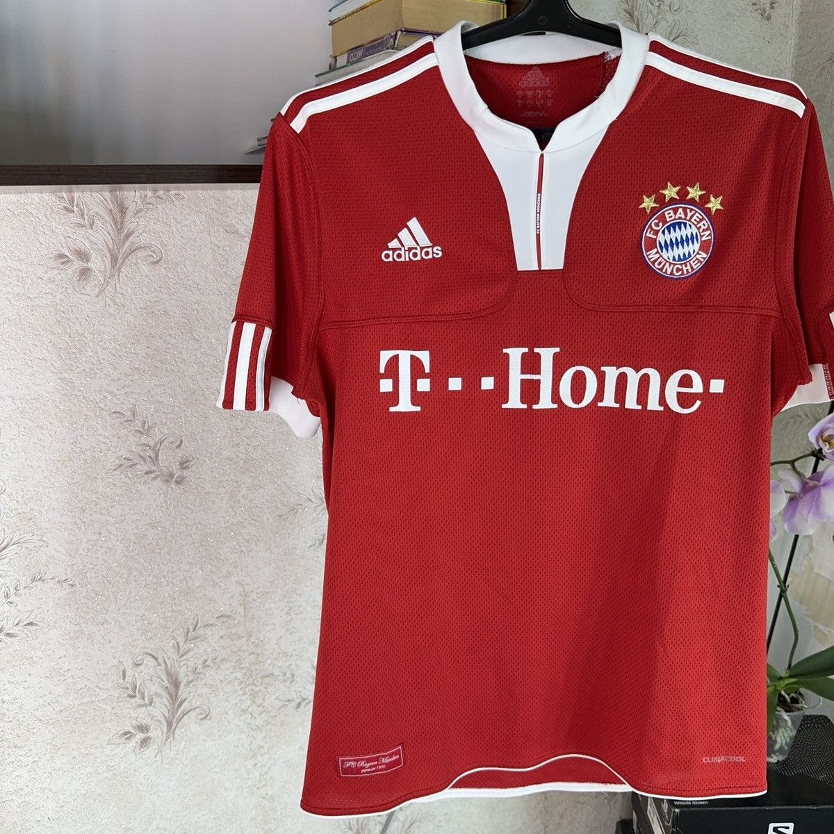Vintage Adidas Bayern Munich Jersey 2009 Home Soccer Football M Size US S / EU 44-46 / 1 - 6 Thumbnail