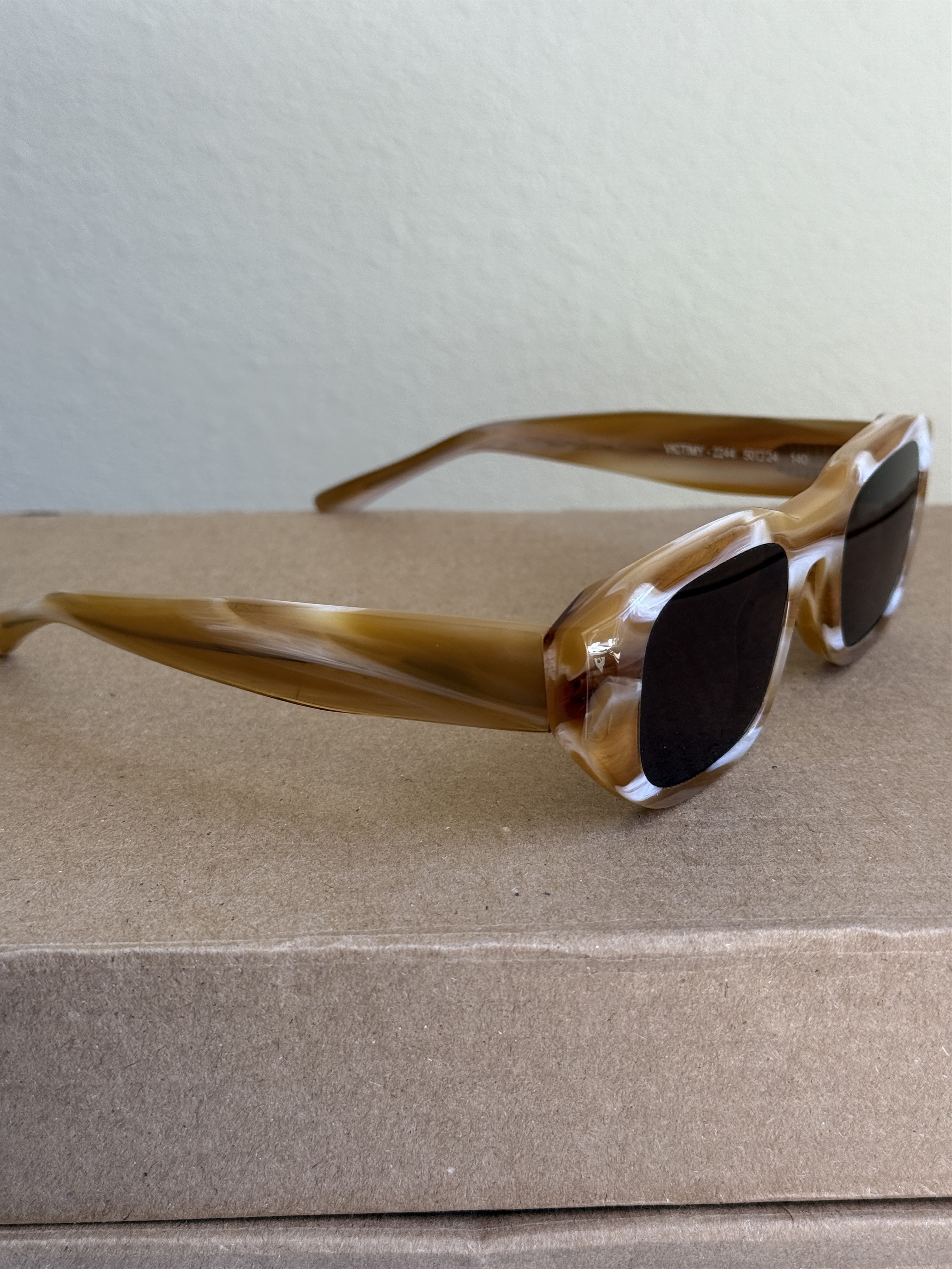 Thierry Lasry Thierry Lasry Victimy Sunglasses Hand Made in France Size ONE SIZE - 7 Thumbnail