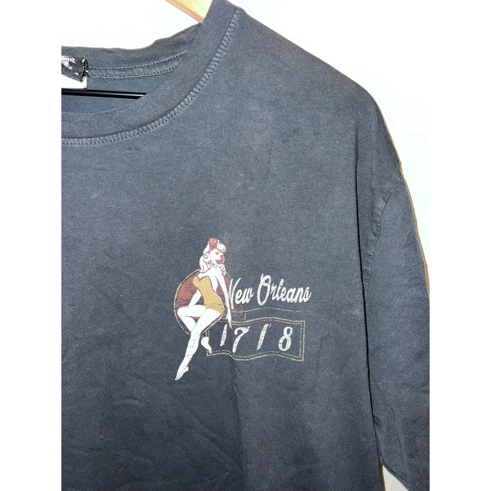 Vintage Y2K The Duck New Orleans Babe Gray Graphic Shirt Tee 2000s L Size US L / EU 52-54 / 3 - 3 Thumbnail