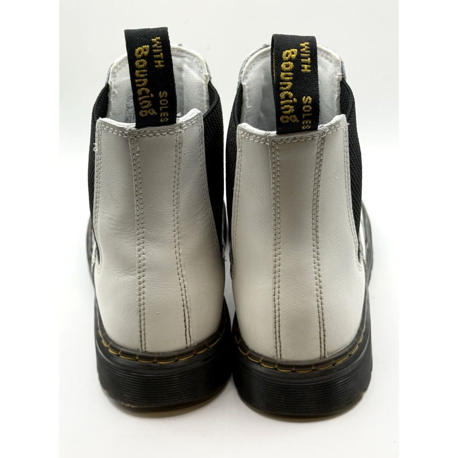 Dr. Martens Dr Martens Dorrian Chelsea White Leather Women’s Boot Sz 8 M Ladies Boots Casual, Workwear, 90s Punk Grunge Style, Ankle, Leather, White, 8 M Size US 8 / IT 38 - 4 Thumbnail