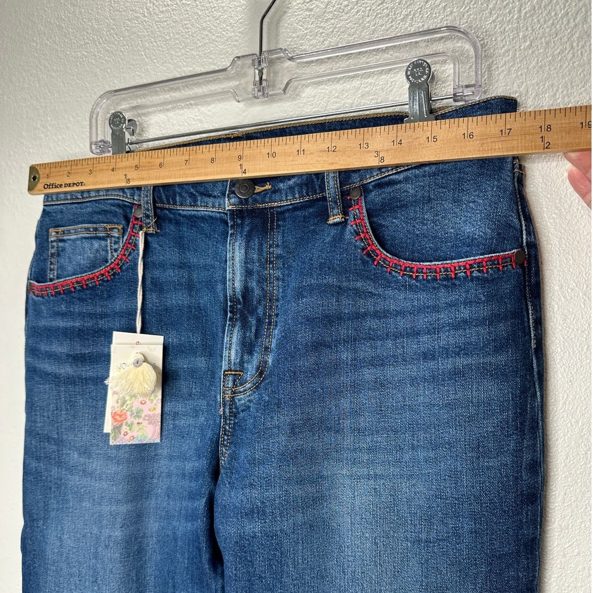 Johnny Was NWT Johnny Was Avery Cropped Baby Boot Mid Rise Slim Jean 32 Size 32" / US 10 / IT 46 - 18 Thumbnail