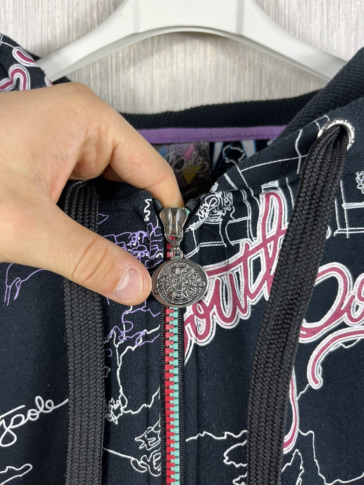 Southpole Vintage South Pole y2k all over print full zip hoodie baggy Size US XL / EU 56 / 4 - 15 Thumbnail