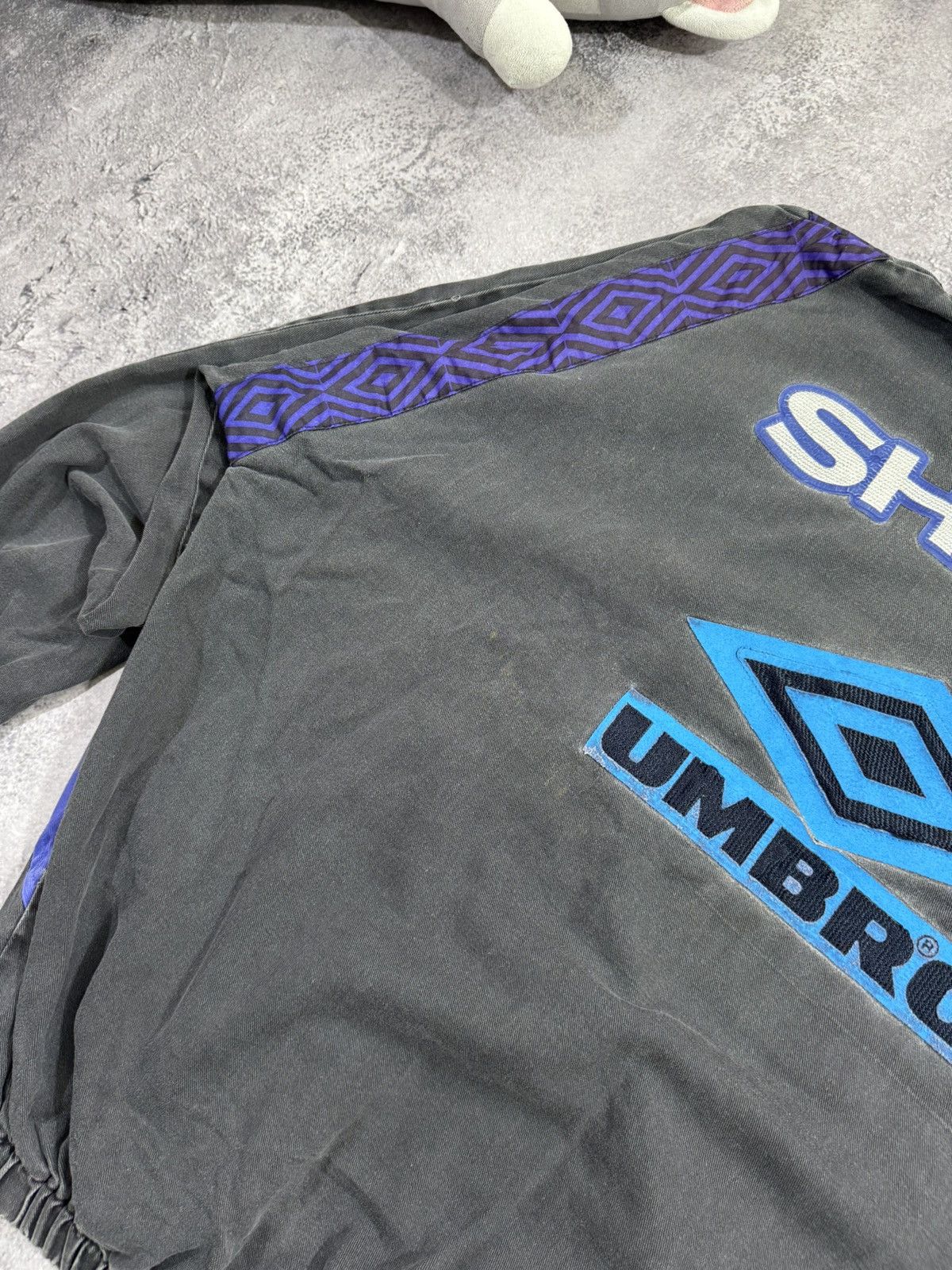 Umbro Vintage 90s Umbro Manchester United Jacket Size US XL / EU 56 / 4 - 11 Thumbnail