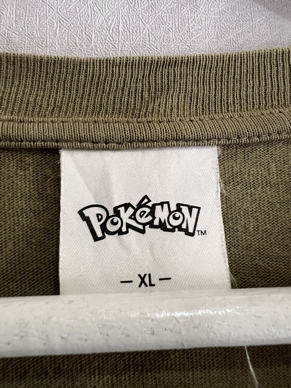 Pokemon POKEMON TSHIRT Size US XL / EU 56 / 4 - 7 Thumbnail