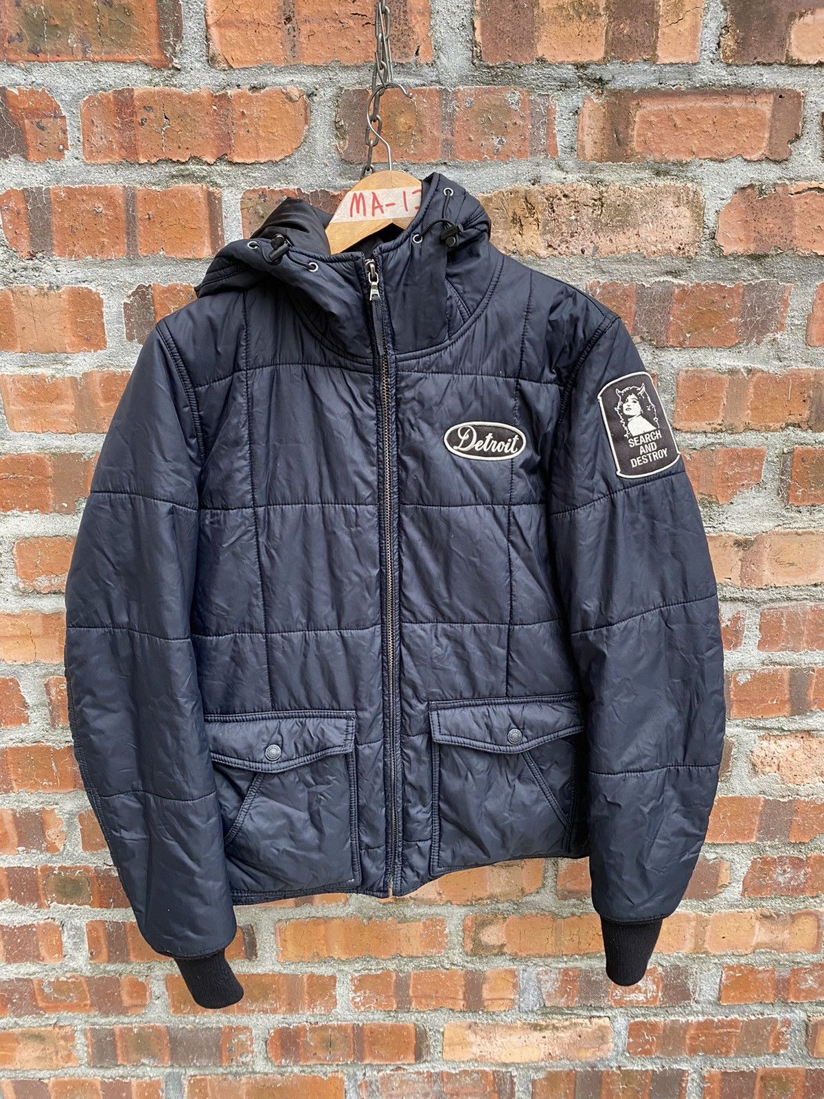 Hysteric Glamour 1990s Hysteric Down puffer Search and destroy Jacket Size US S / EU 44-46 / 1 - 2 Thumbnail