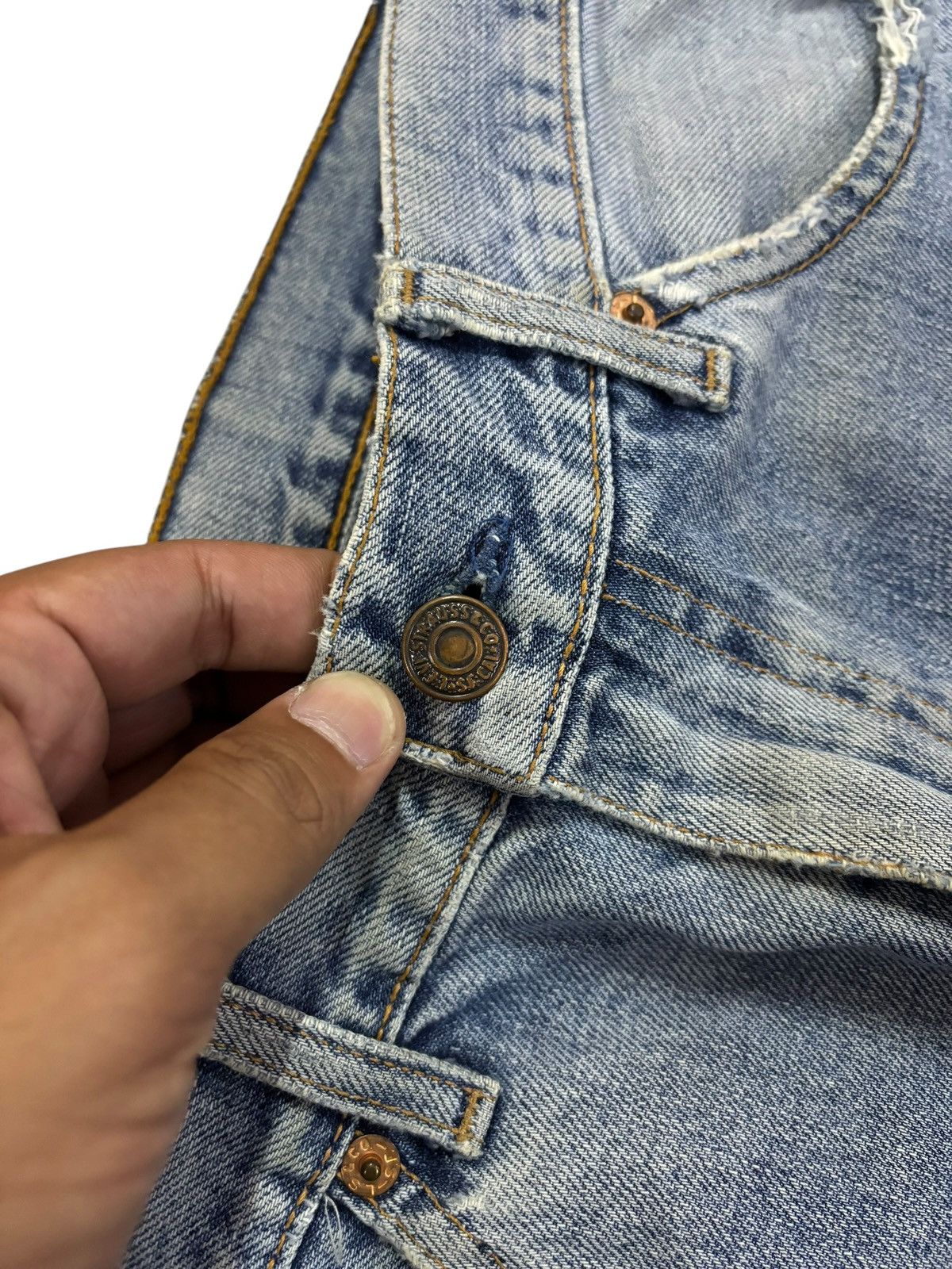 Levi's Vtg 80s Levis Rindem Lot 517 #359 Flared Distress Jeans Size US 33 - 7 Thumbnail