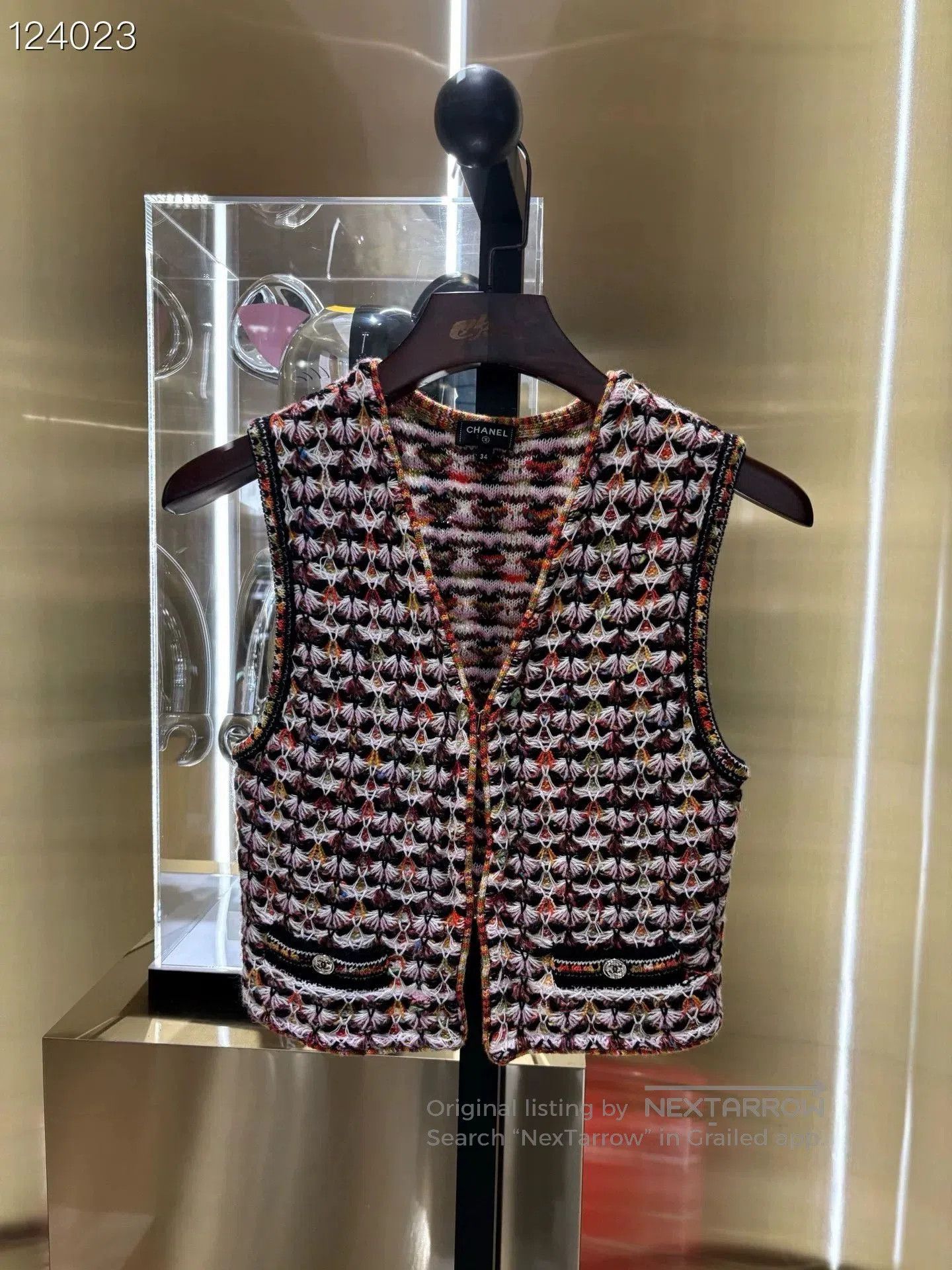 Chanel Chanel 23A Dakar Knit Vest. Size XXS / US 00 / IT 34 - 1 Thumbnail