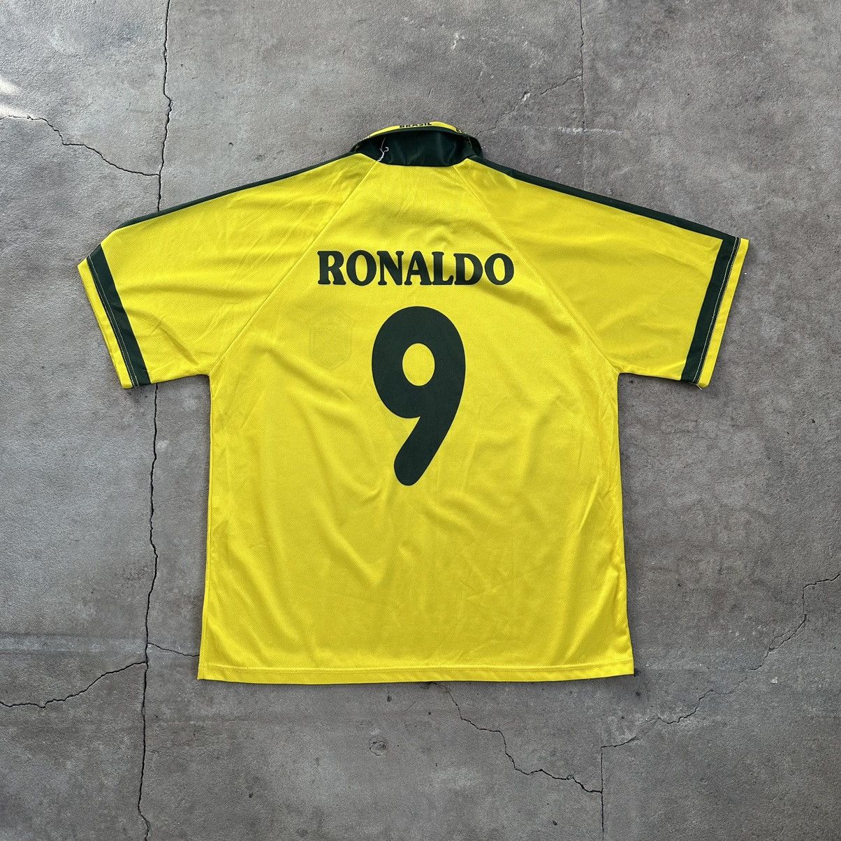 Other Brazil 9 Ronaldo Jersey Home 2002 World Cup L Size US L / EU 52-54 / 3 - 1 Thumbnail