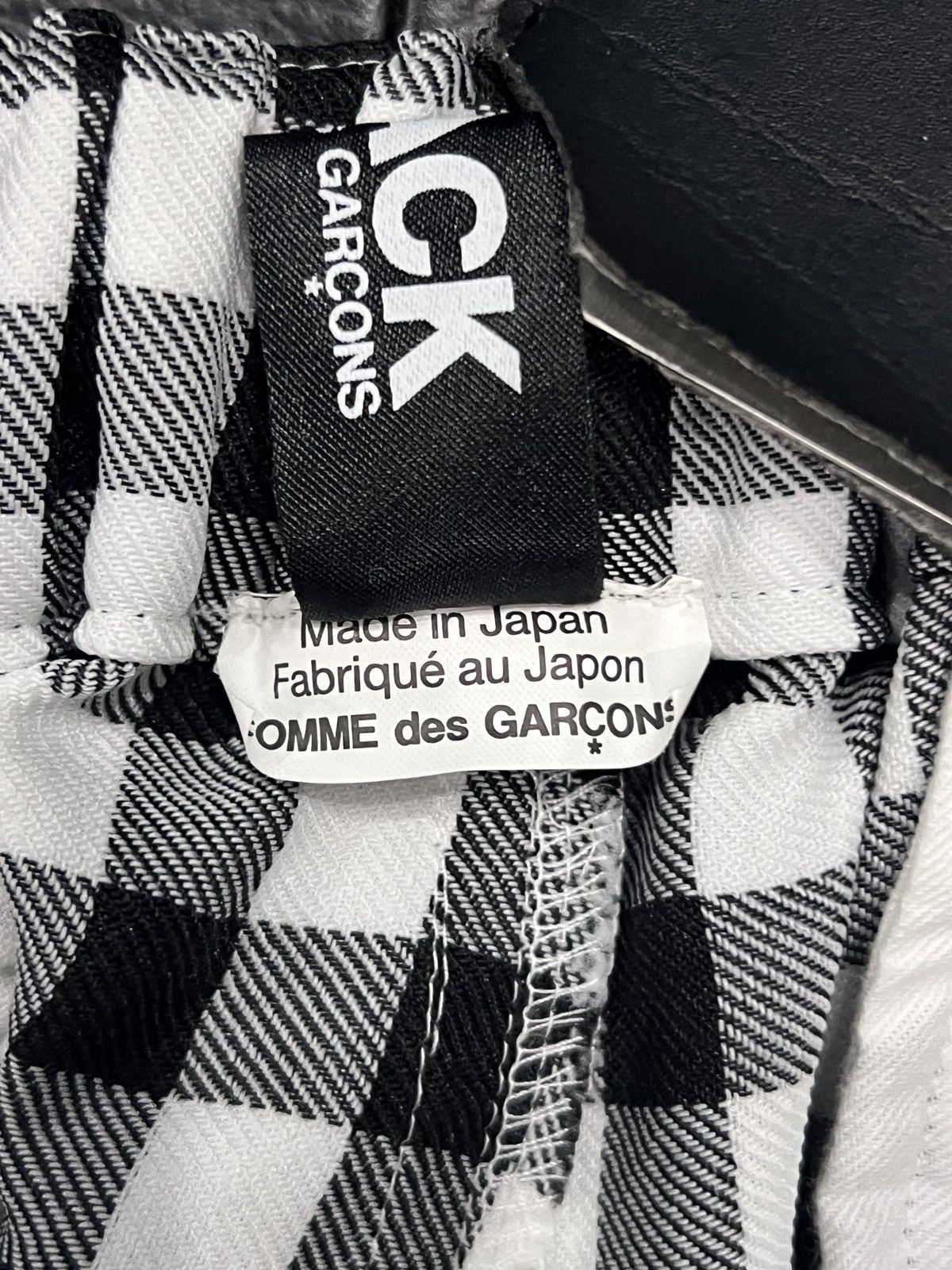 Comme des Garcons Black Black Comme des Garçons 2023 Check Cropped Pants Size US 30 / EU 46 - 11 Thumbnail