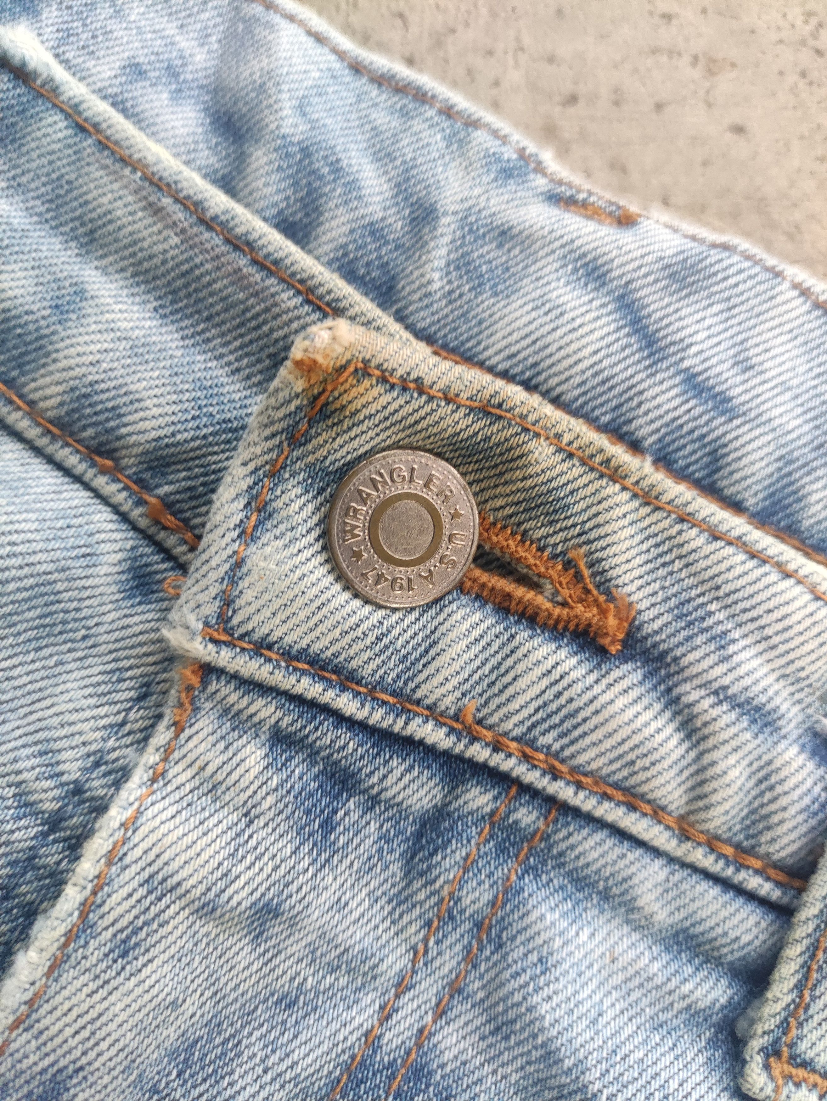 Wrangler Vintage Wrangler Distressed Faded Denim Pants Size US 34 / EU 50 - 5 Thumbnail