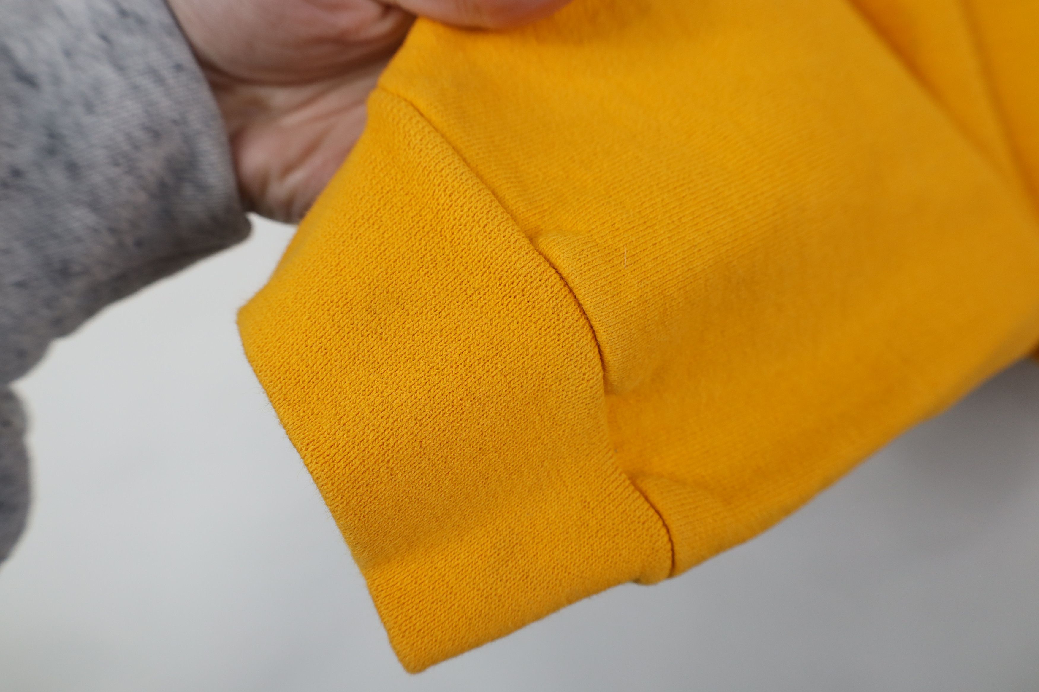Vintage Vintage 90s Heavyweight University of Michigan Sweatshirt Size XL / US 12-14 / IT 48-50 - 9 Thumbnail