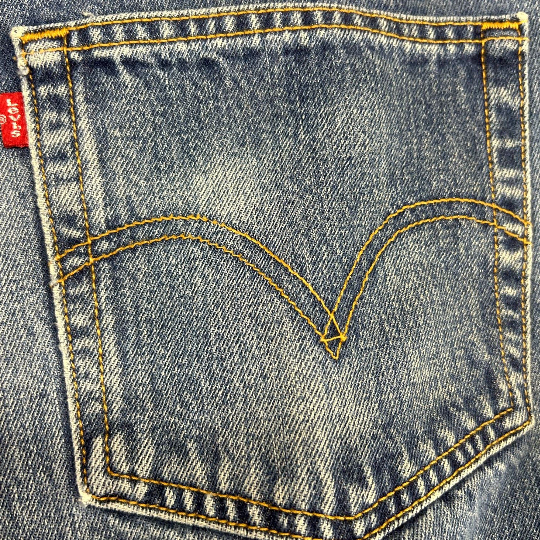 Levi's VINTAGE Levi's 501 Jeans Mens 33x30 Blue Straight Leg Regular Fit Medium Wash 90s Mens Size US 33 - 5 Thumbnail