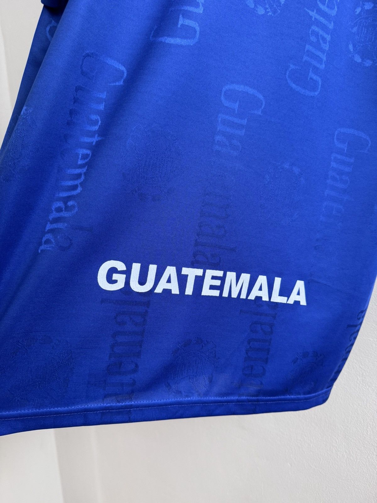 Umbro Guatemala Vintage 90s Football Soccer Jersey Shirt Umbro Size US L / EU 52-54 / 3 - 10 Thumbnail