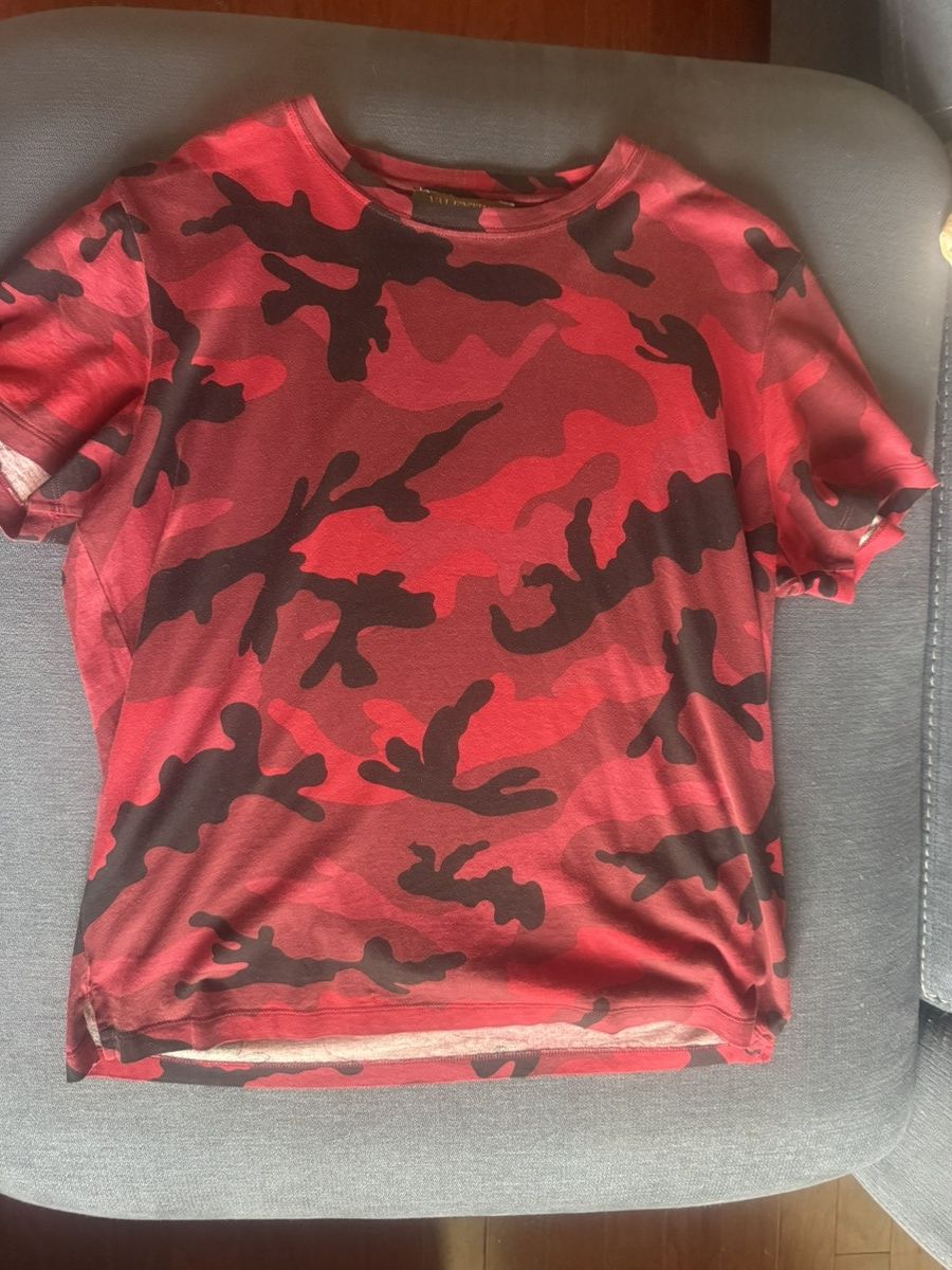 Valentino Valentino Red Camo T-Shirt – Made in Italy Size US S / EU 44-46 / 1 - 1 Thumbnail