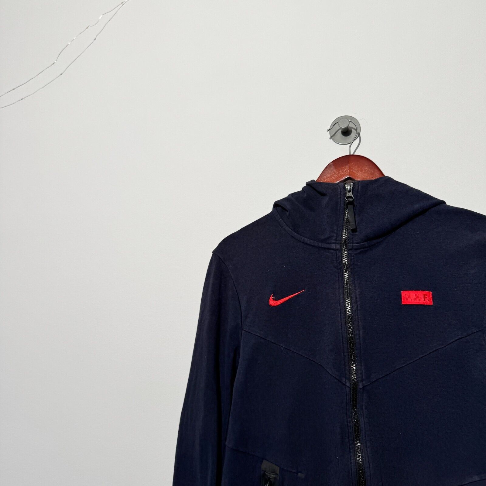 Nike × Vintage Vintage Nike Unisex Navy Blue Polyester Zip Hoodie Size S Size US S / EU 44-46 / 1 - 3 Thumbnail