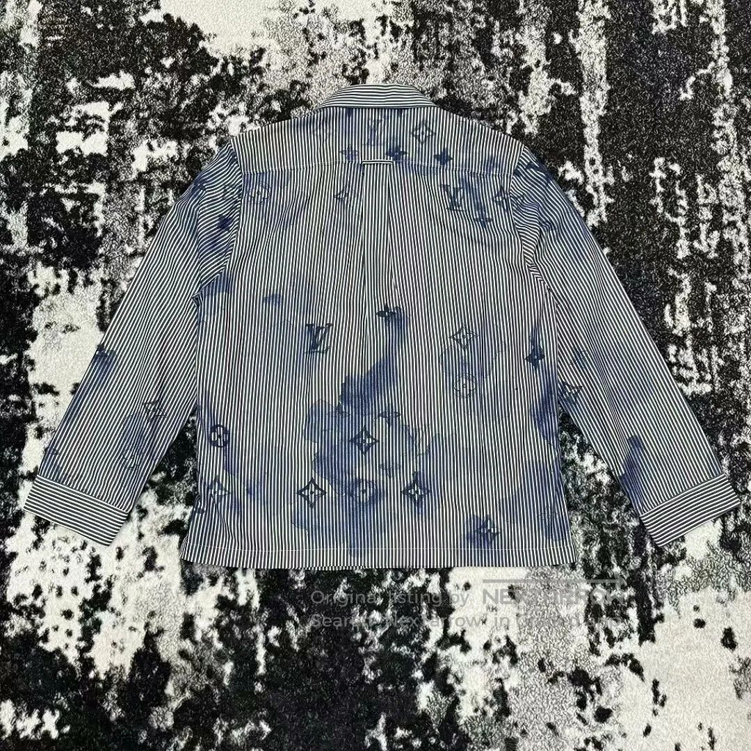 Louis Vuitton louis vuitton long sleeve printed shirt. Size US M / EU 48-50 / 2 - 3 Thumbnail
