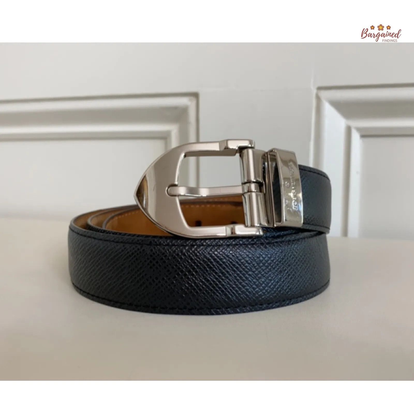 Louis Vuitton Louis Vuitton Black Taiga Leather Silver Buckle Belt Size 34 - 1 Thumbnail